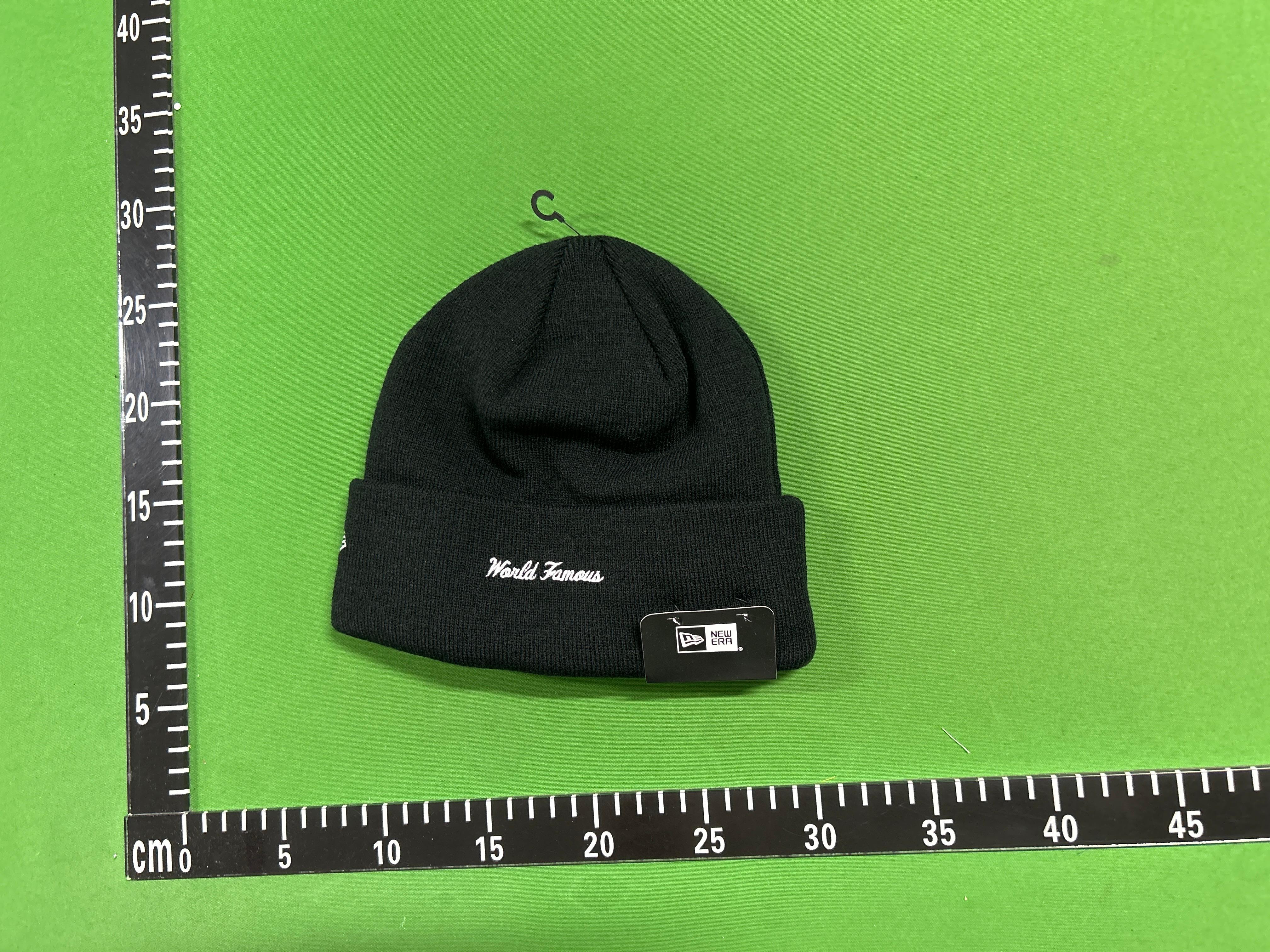 Foto QC 3 de Supreme New Era Box Logo Beanie Black