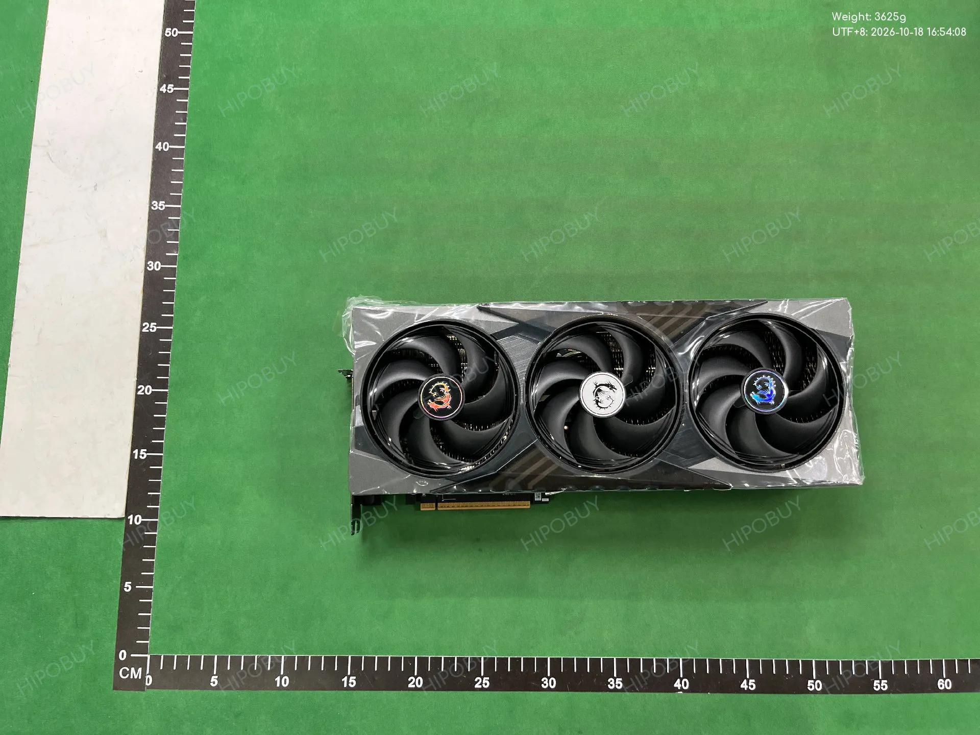 Foto QC 7 de MSI GeForce RTX 5090 Gaming Trio OC Edition