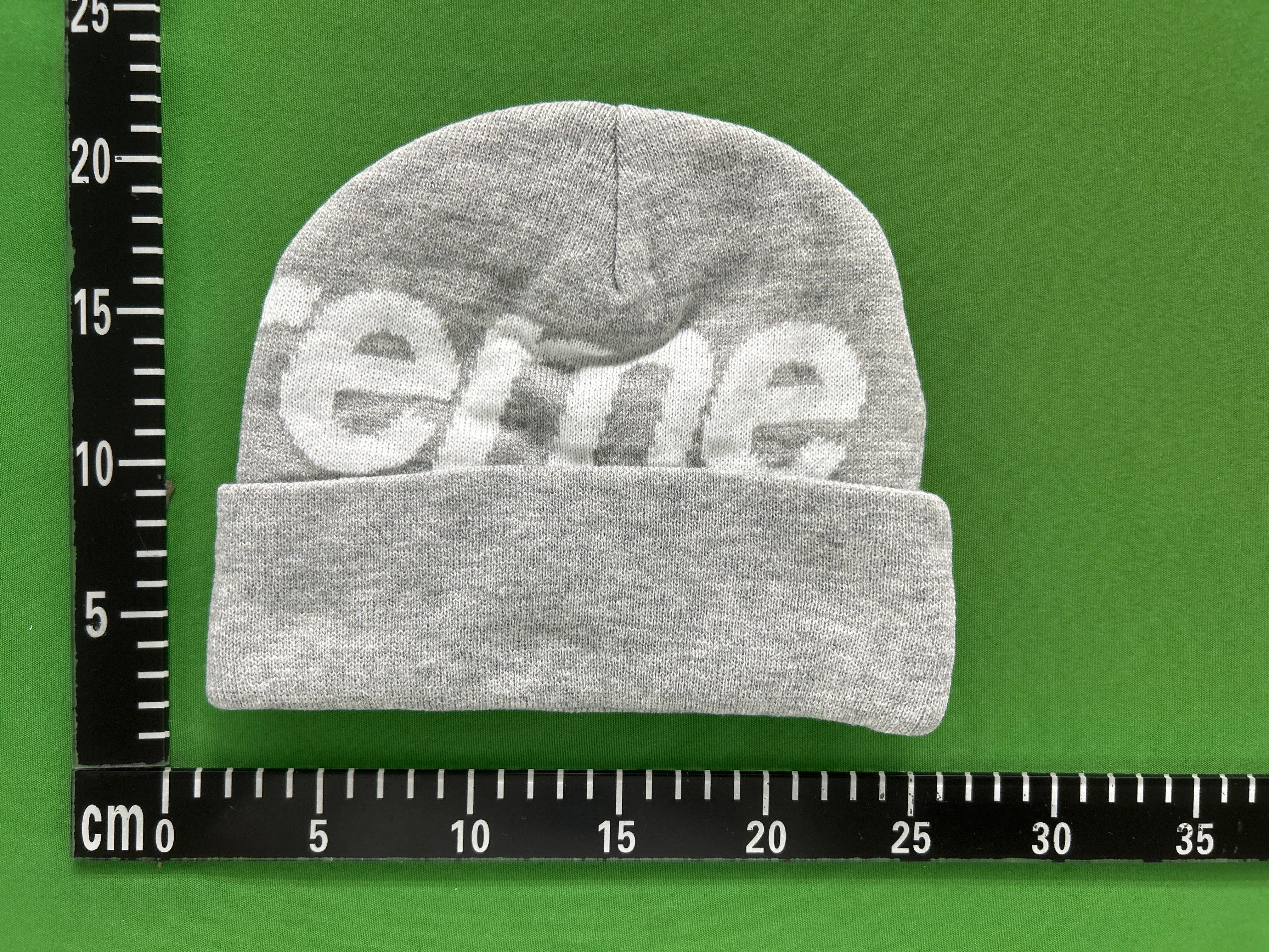 Foto QC 5 de Supreme Big Logo Beanie Slate