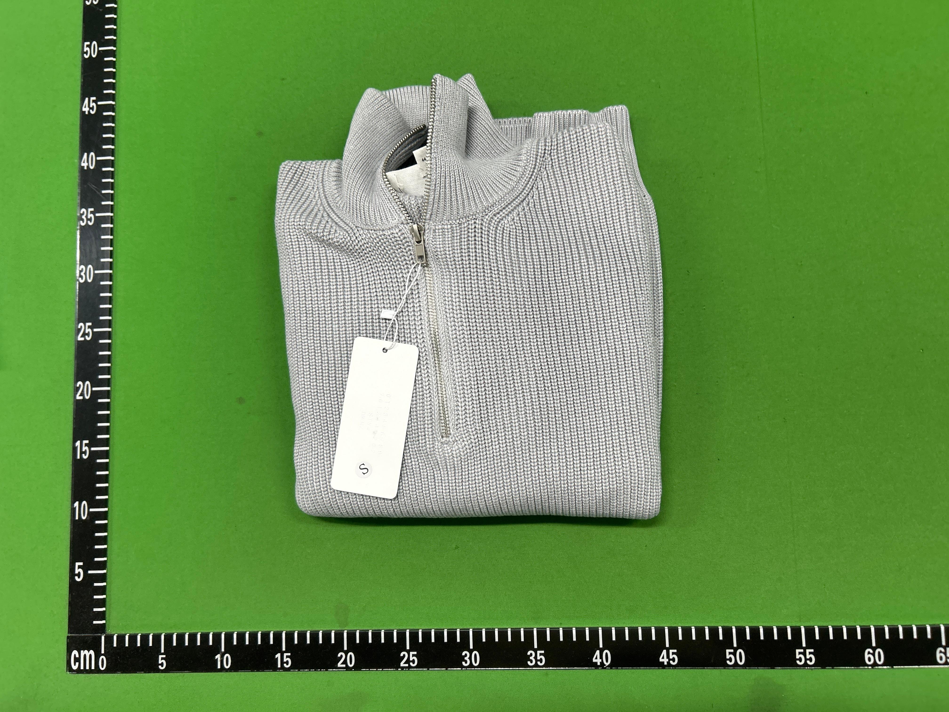 Foto QC 6 de Maison Margiela Zip Sweater Grey