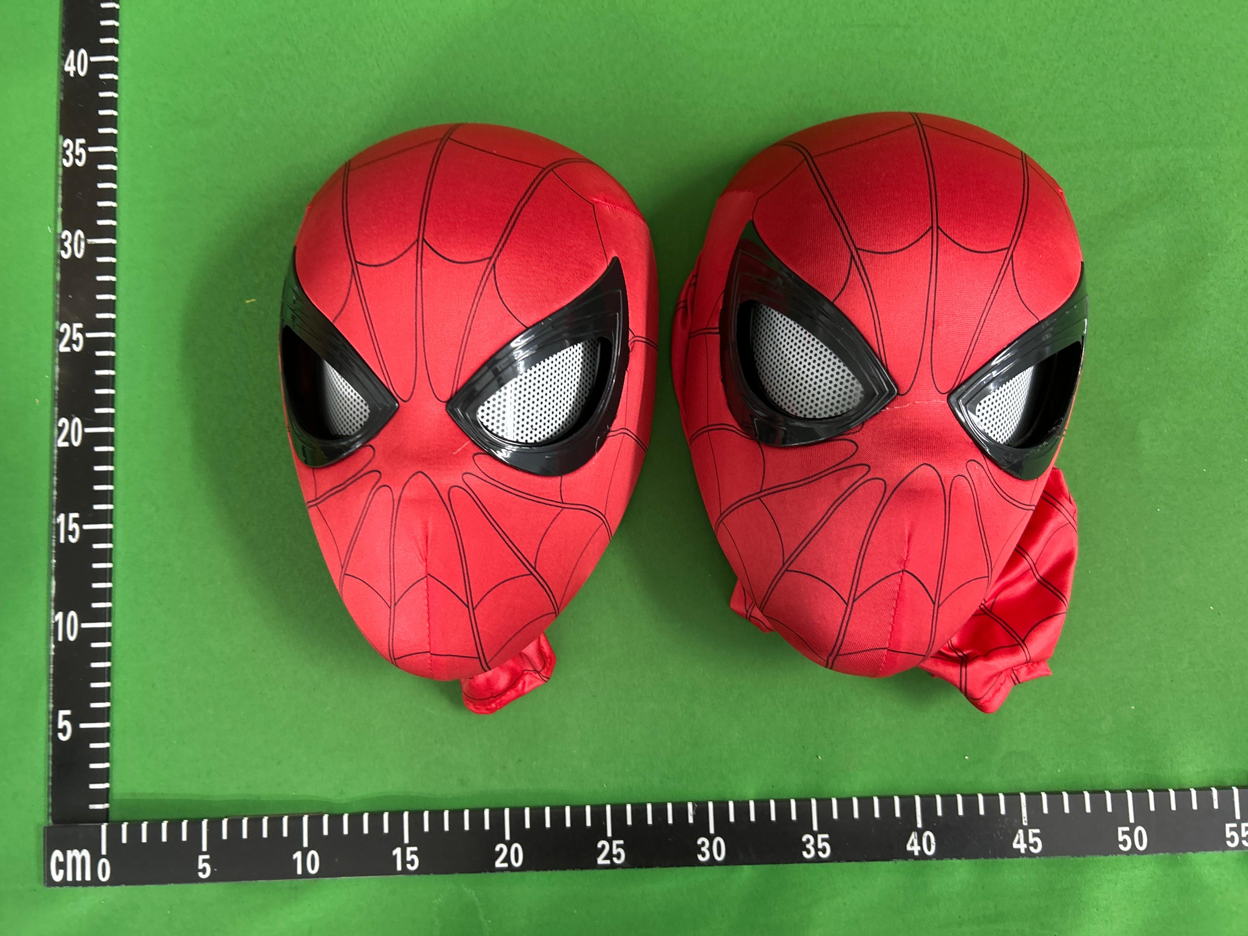Foto QC 5 de Marvel Mask Red