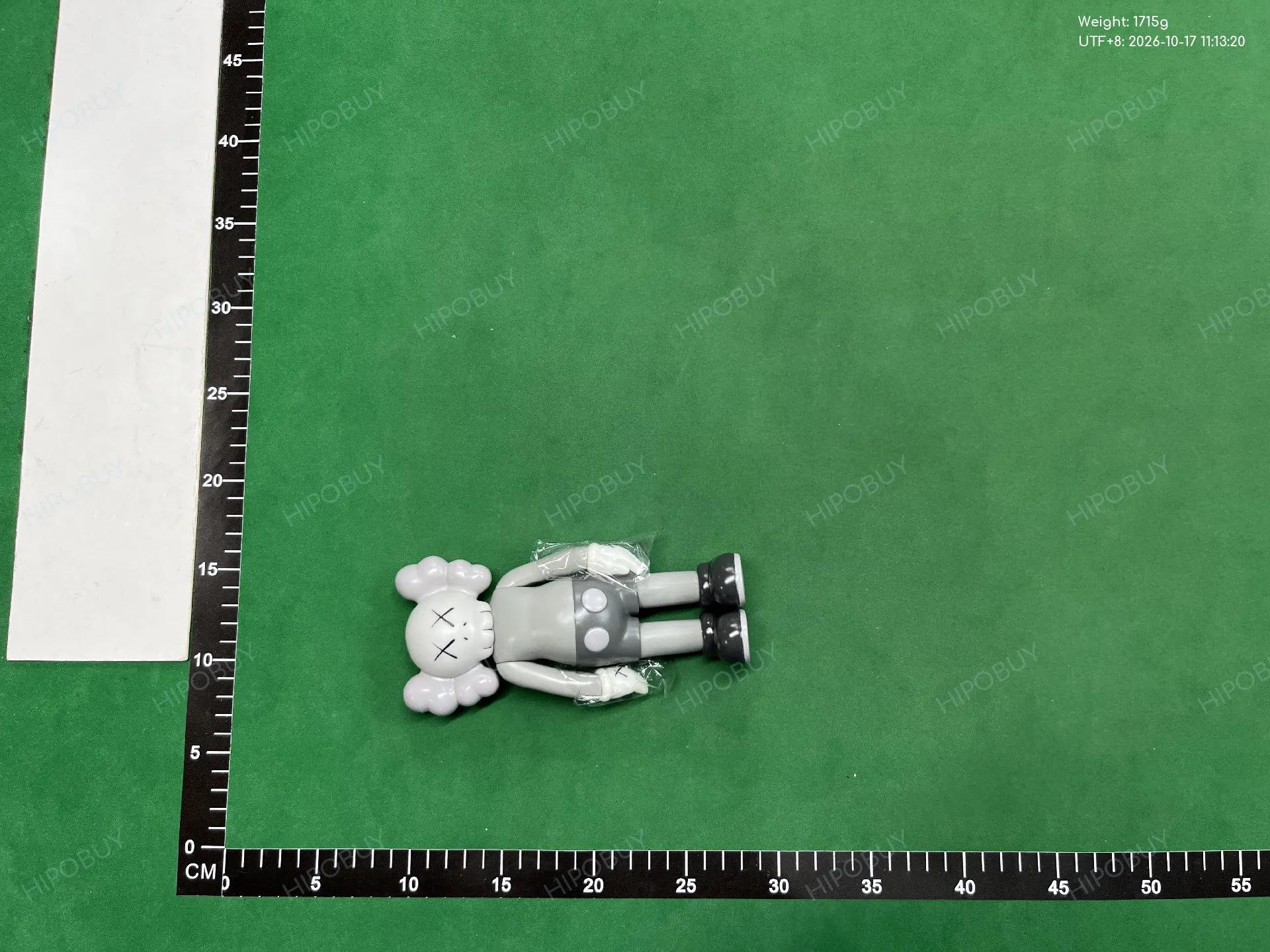 Foto QC 7 de KAWS Companion Share Grey Vinyl Figure