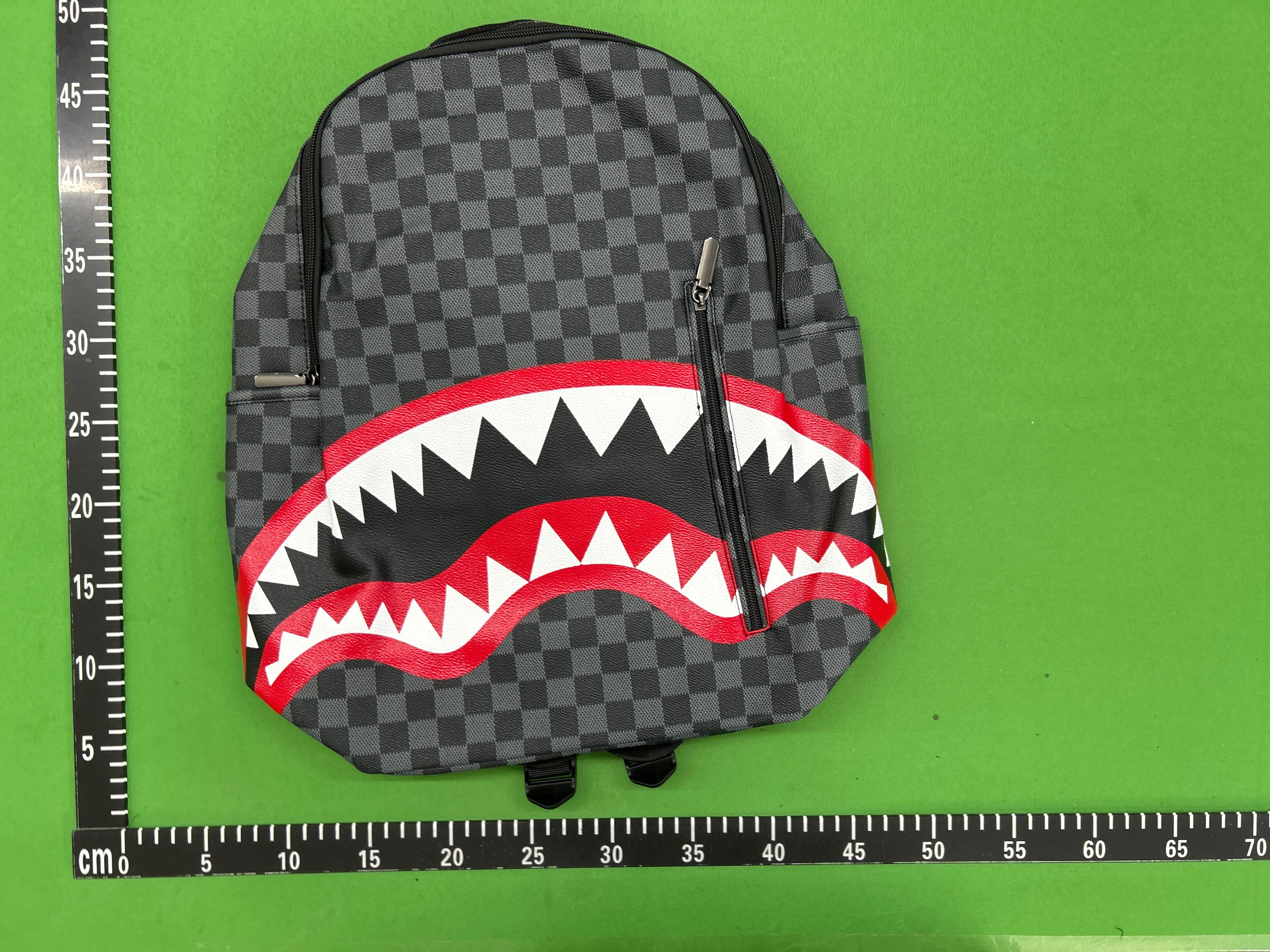 Foto QC 5 de Unbranded Shark Backpack Brown