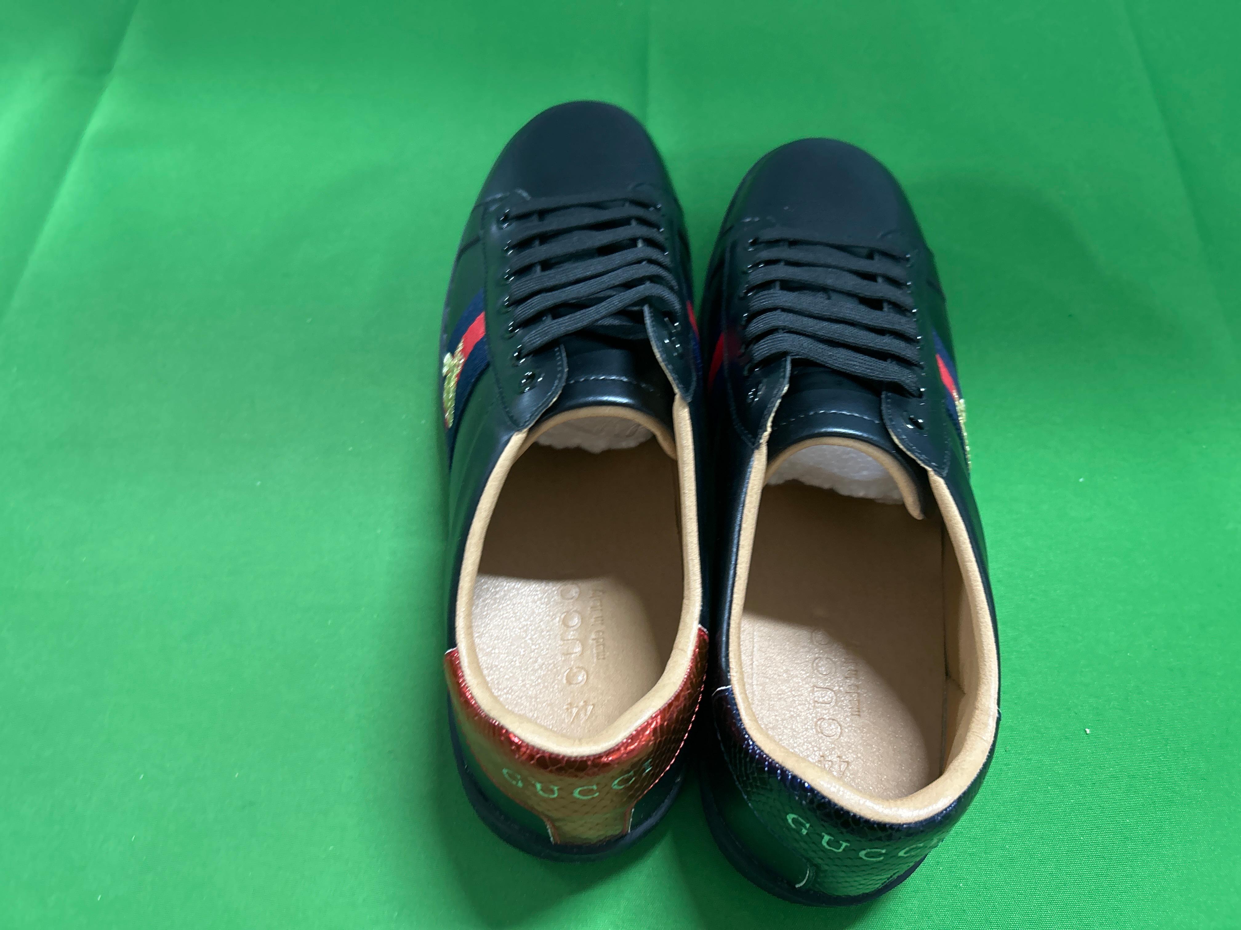 Foto QC 3 de Chanel Runner Low Metallic Silver G38332