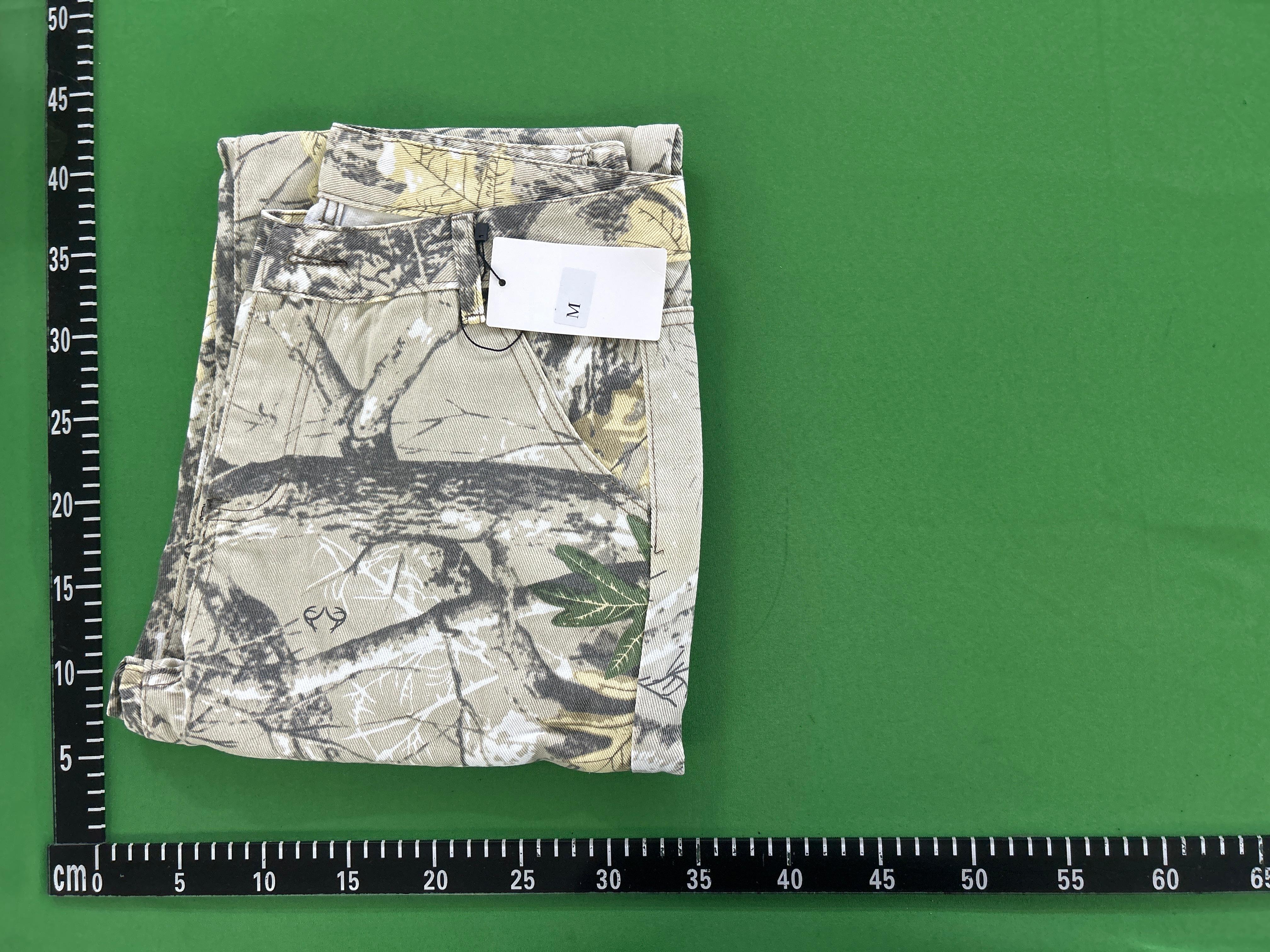 Foto QC 2 de Carhartt Jeans Wide-Leg Straight Washed Tree Camo