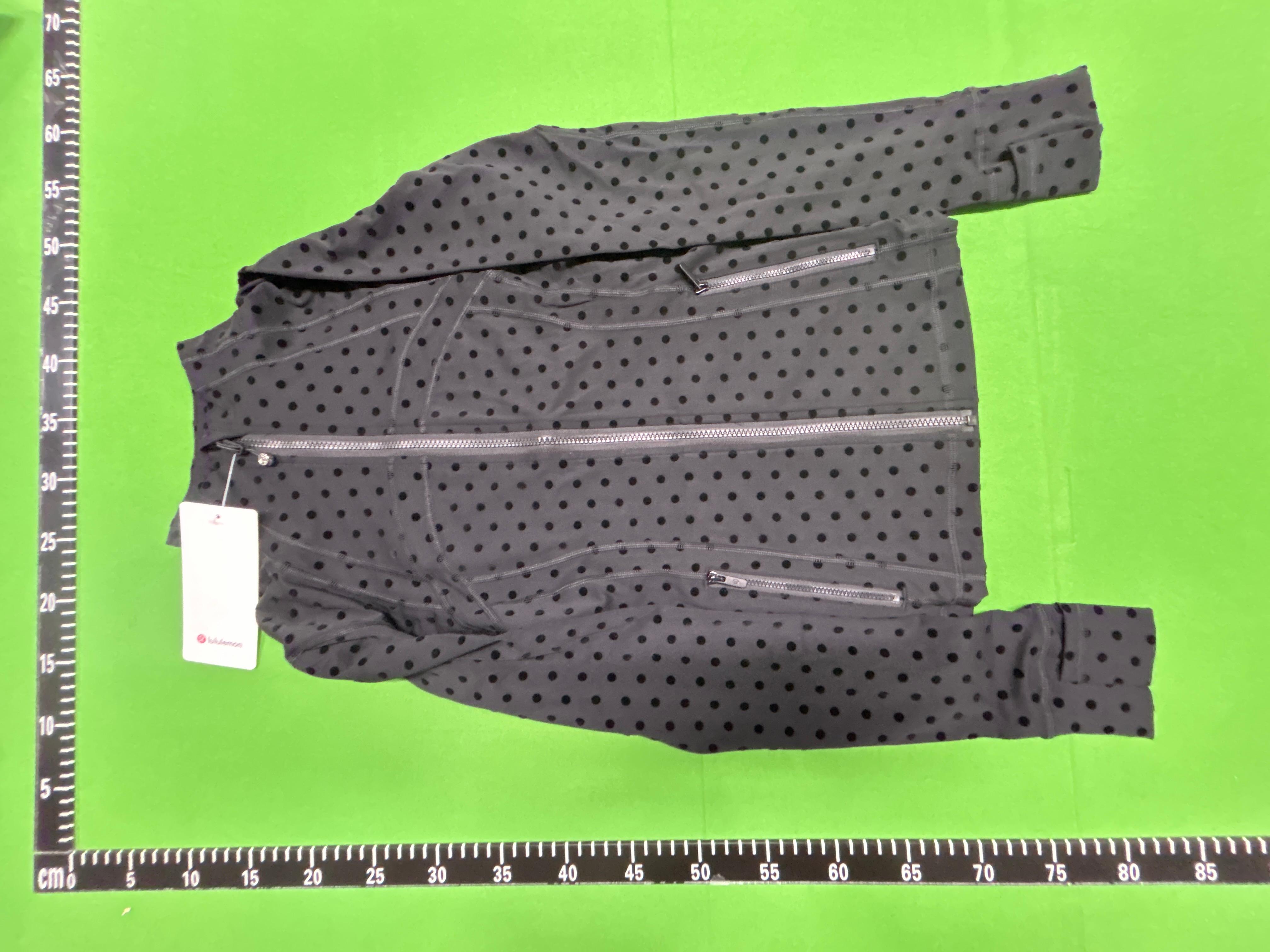 Foto QC 3 de lululemon Define Sweatshirt Cropped Stand Collar Light Blue