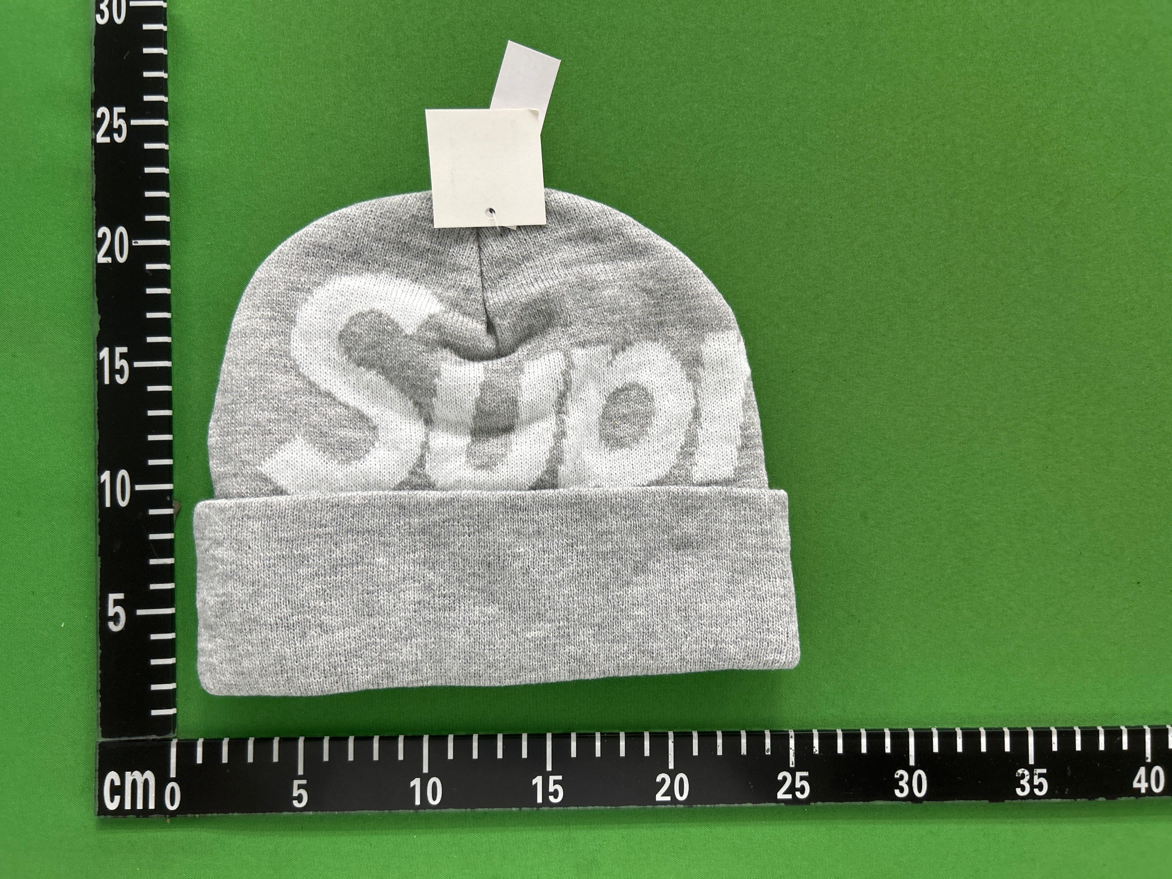 Foto QC 6 de Supreme Big Logo Beanie Slate