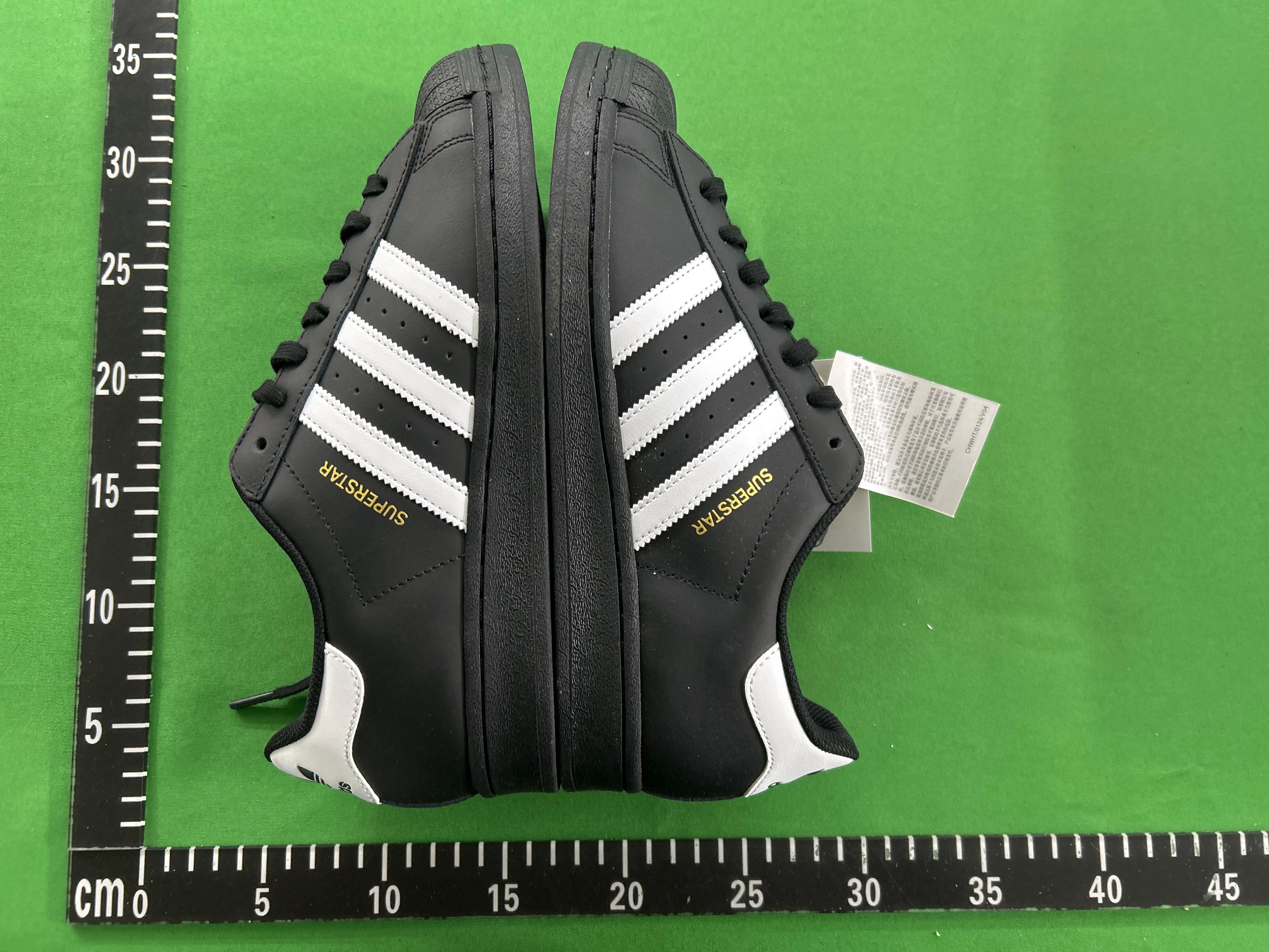 Foto QC 4 de adidas Superstar Low Core Black White B27140