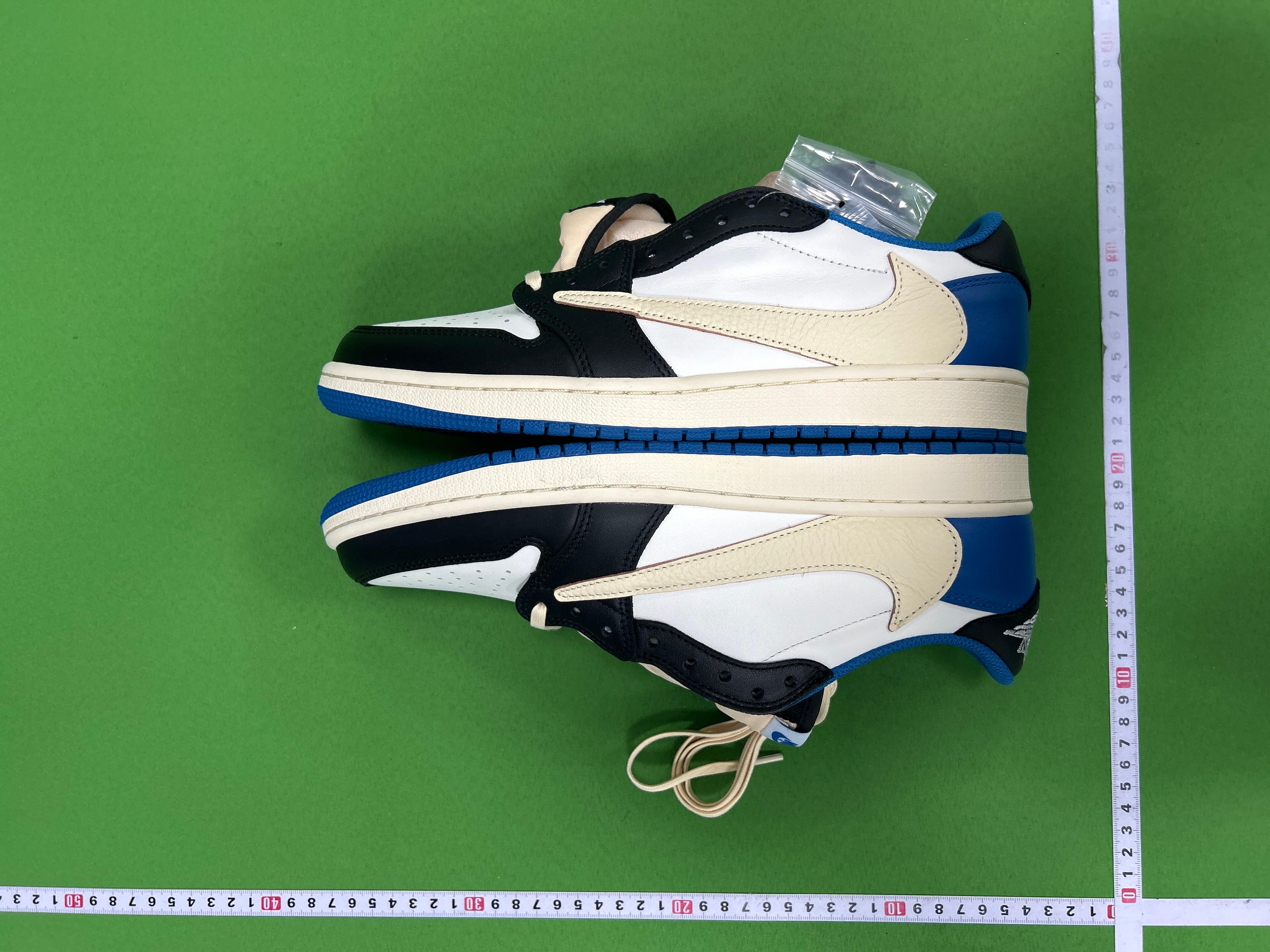Foto QC 3 de Jordan 1 Retro Low OG SP Travis Scott Sail Tropical Pink IQ7604-101