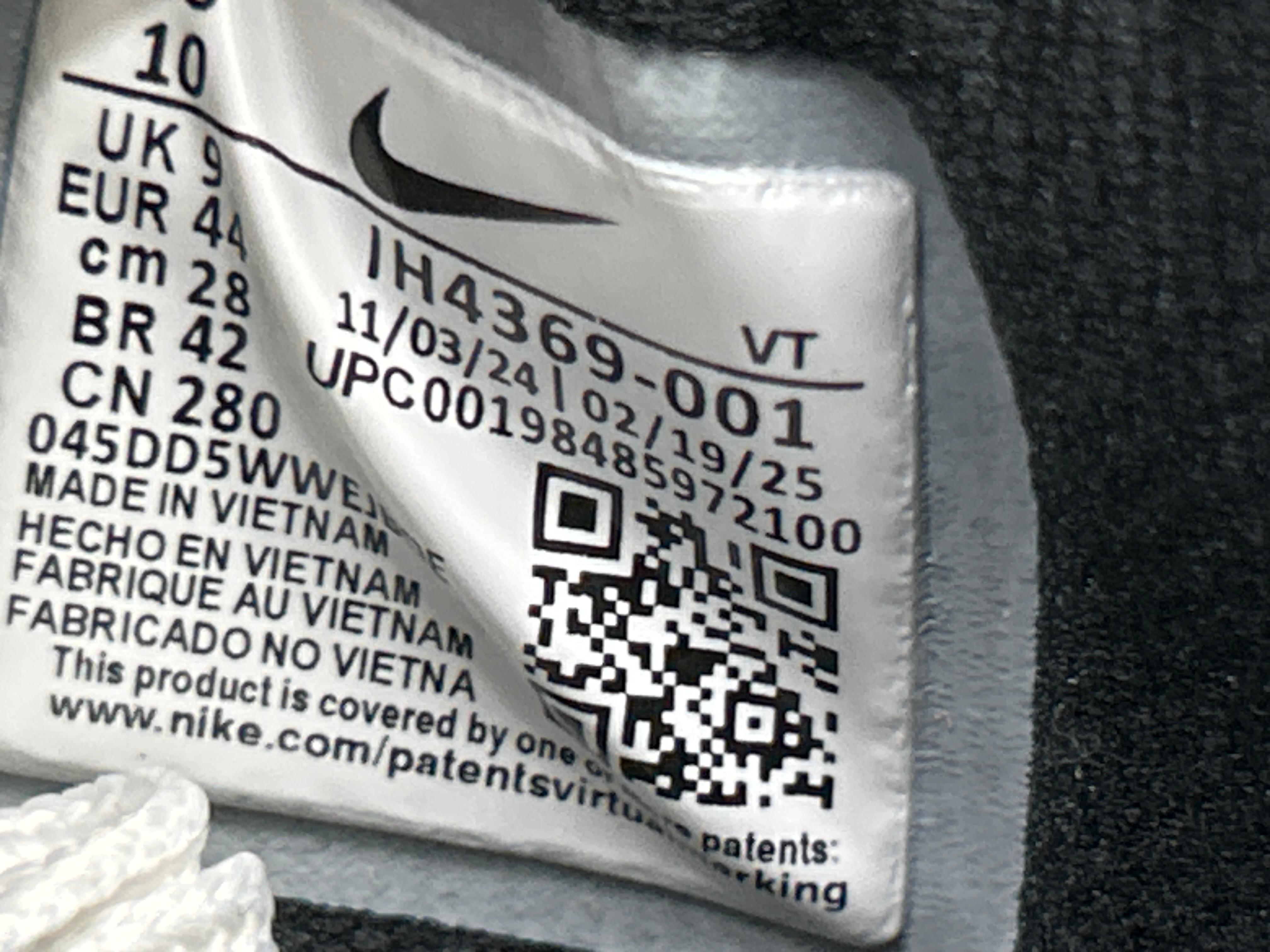 Foto QC 5 de Nike Pegasus Premium SP Black Metallic Silver White IH4369-001
