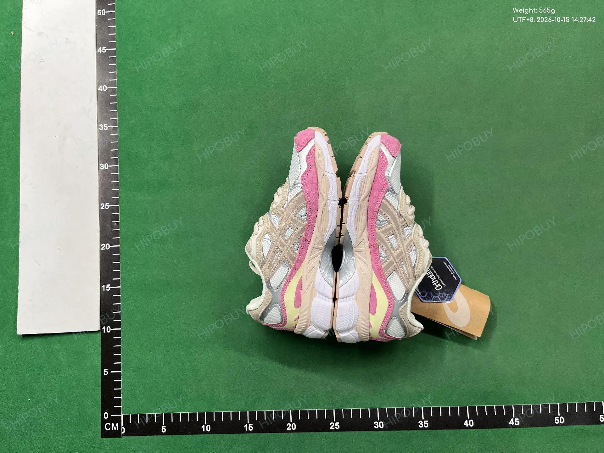 Foto QC 4 de ASICS GEL-NYC GS Cream Oyster Grey 1204A111-100