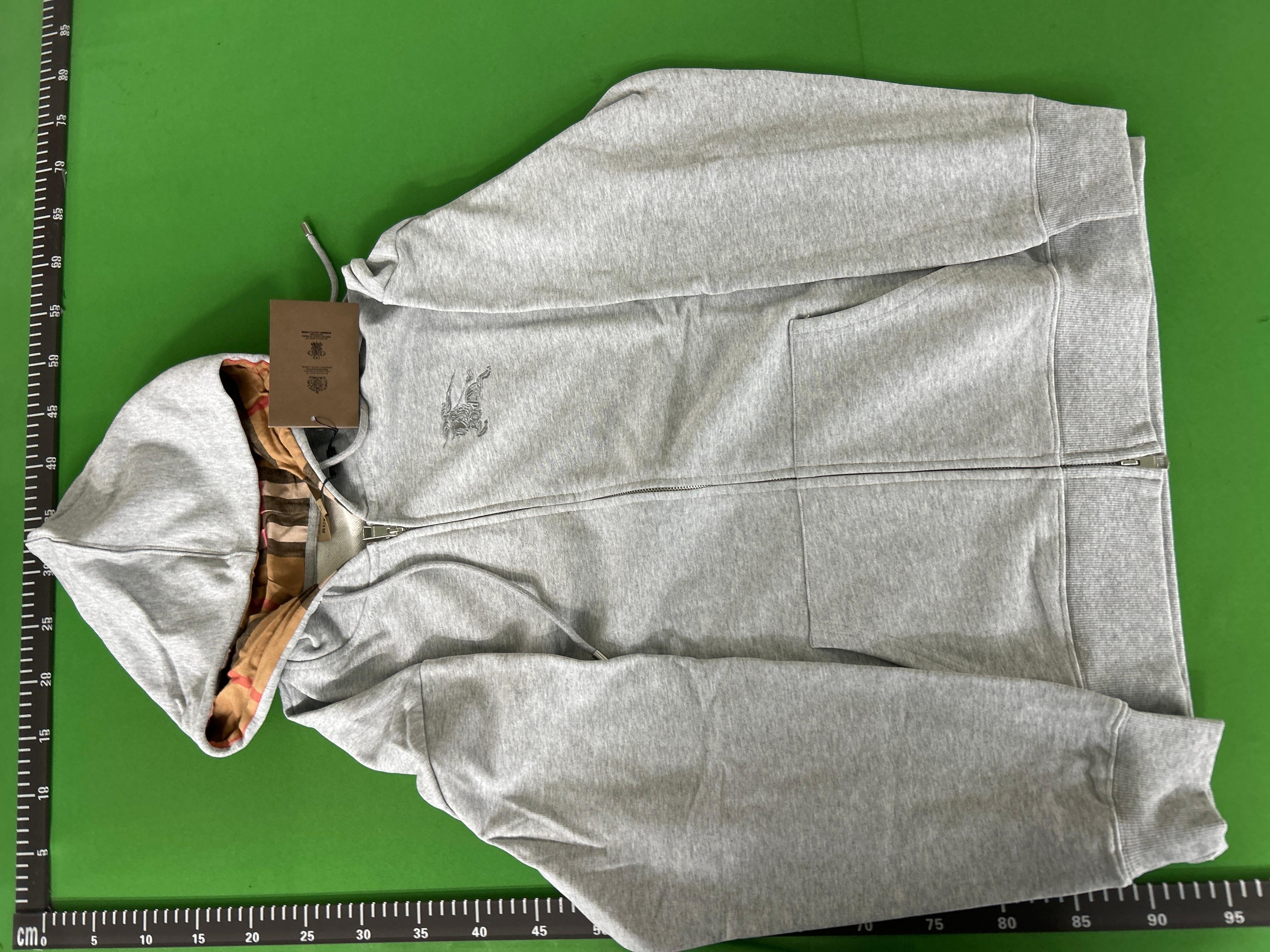 Foto QC 2 de Celine Logo Hoodie Black