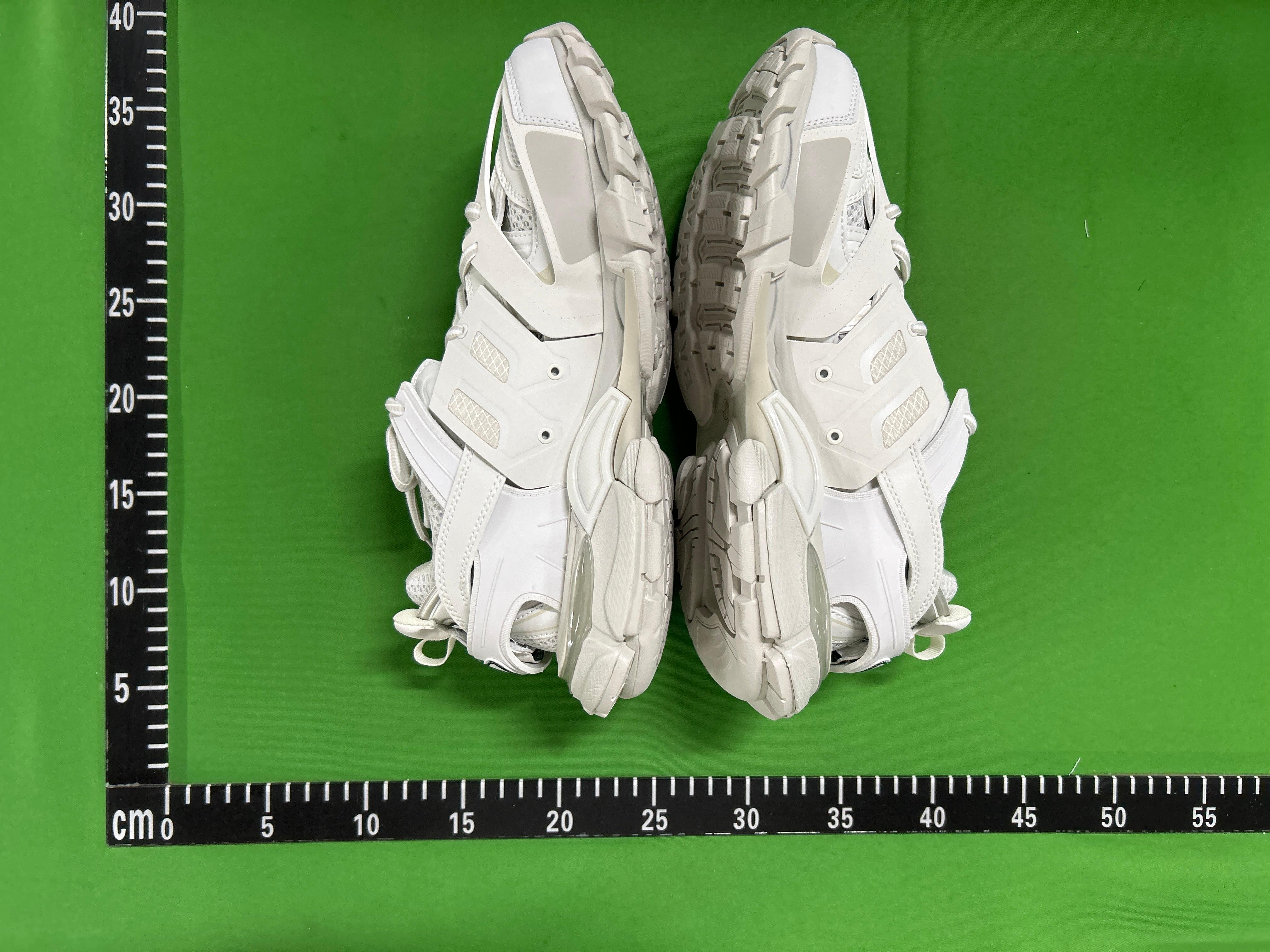 Foto QC 4 de Balenciaga Track LED Black