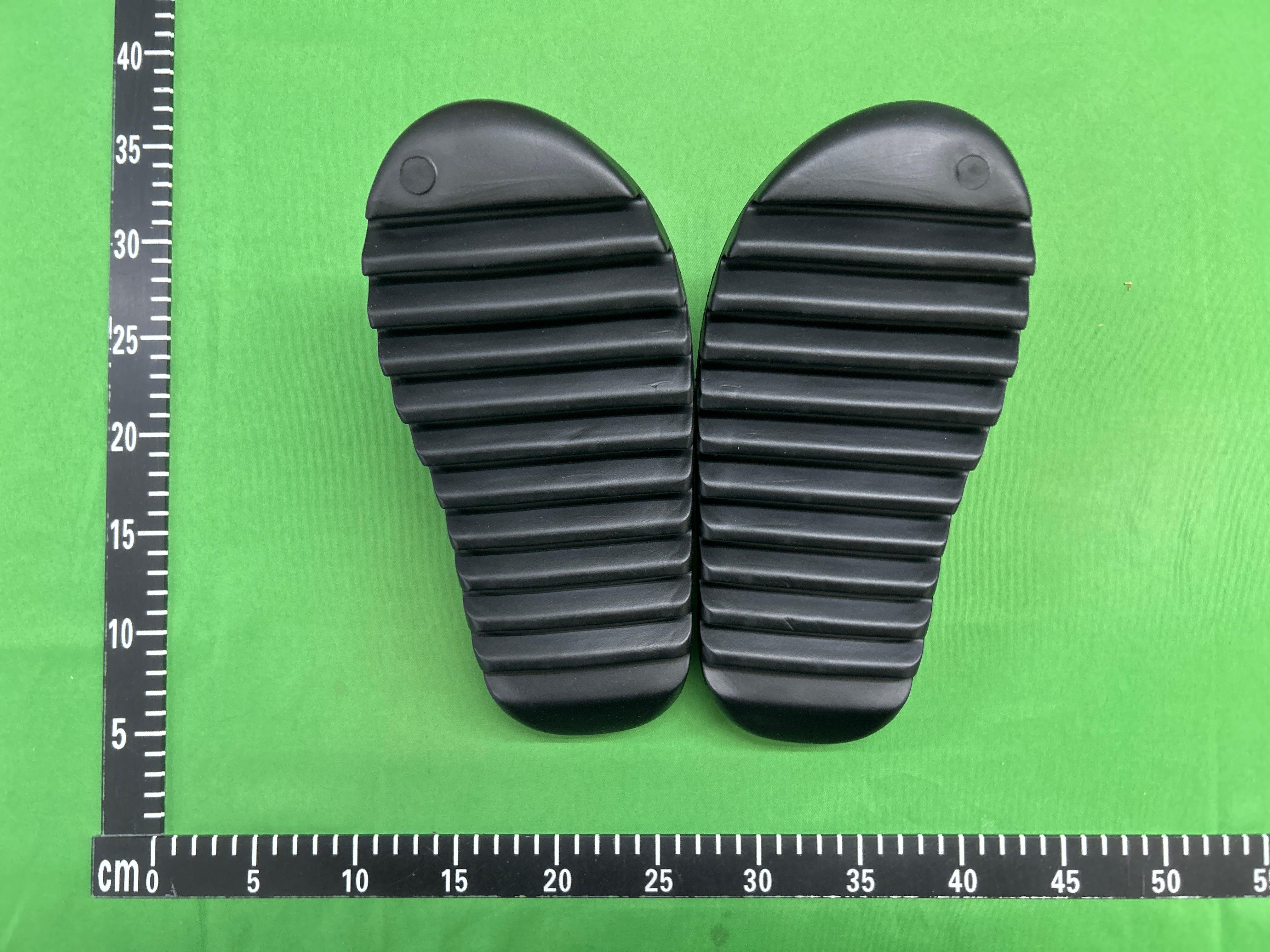 Foto QC 6 de adidas Yeezy Slide Onyx