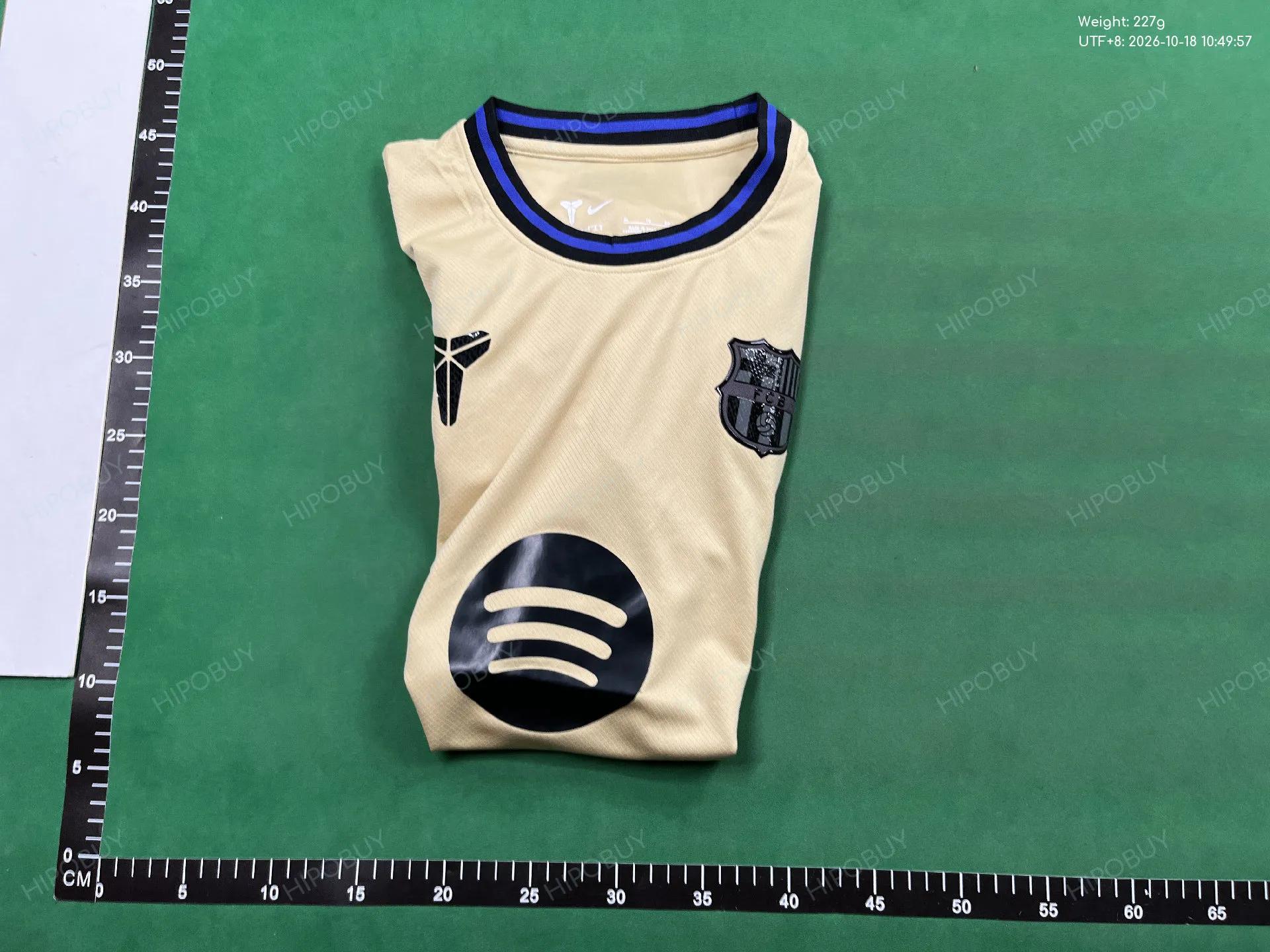 Foto QC 7 de Nike x Paris Saint-Germain 2025/26 Third Total 90 Jersey Sport Red