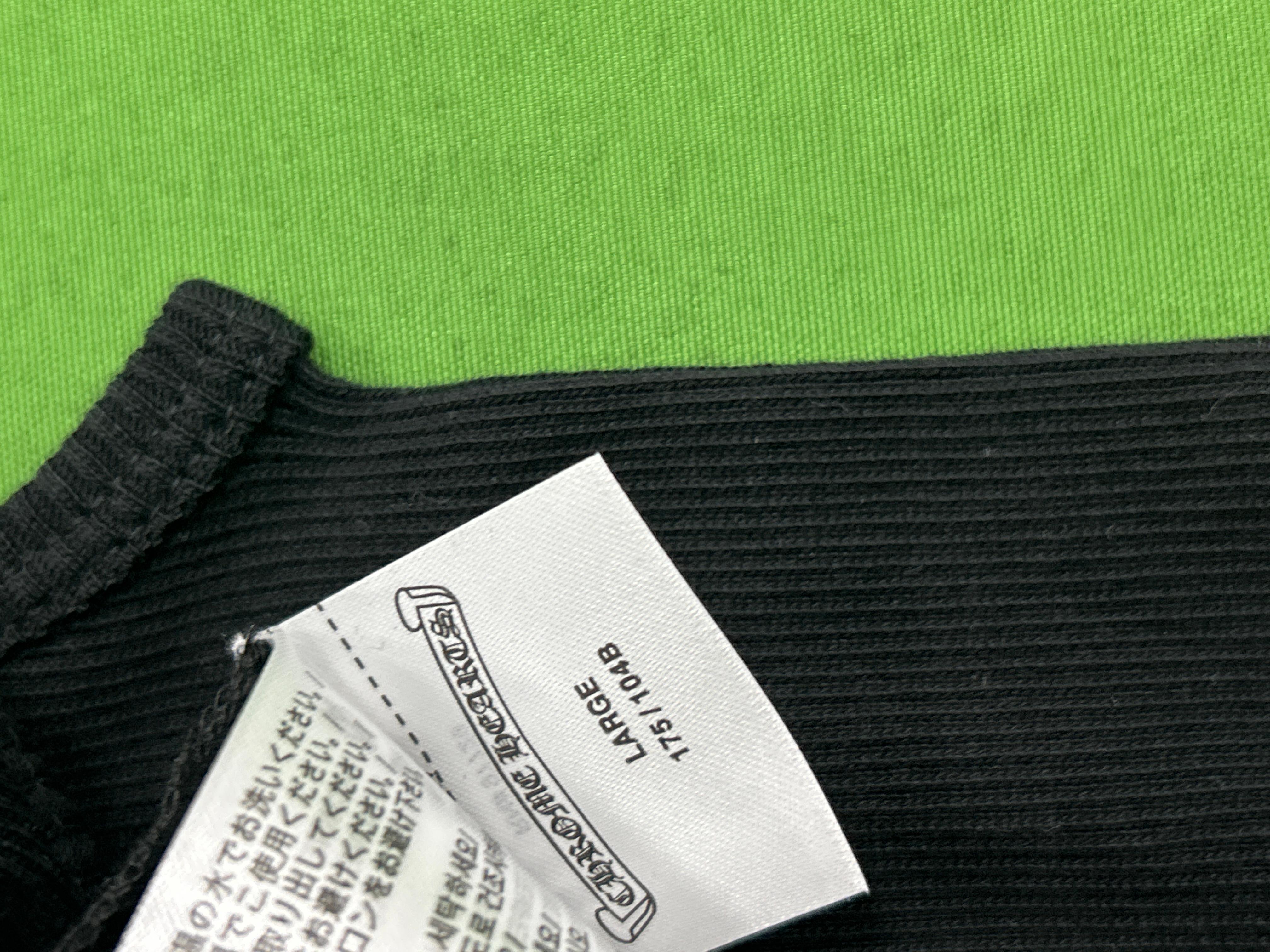 Foto QC 3 de Chrome Hearts Tank Scroll Logo Black