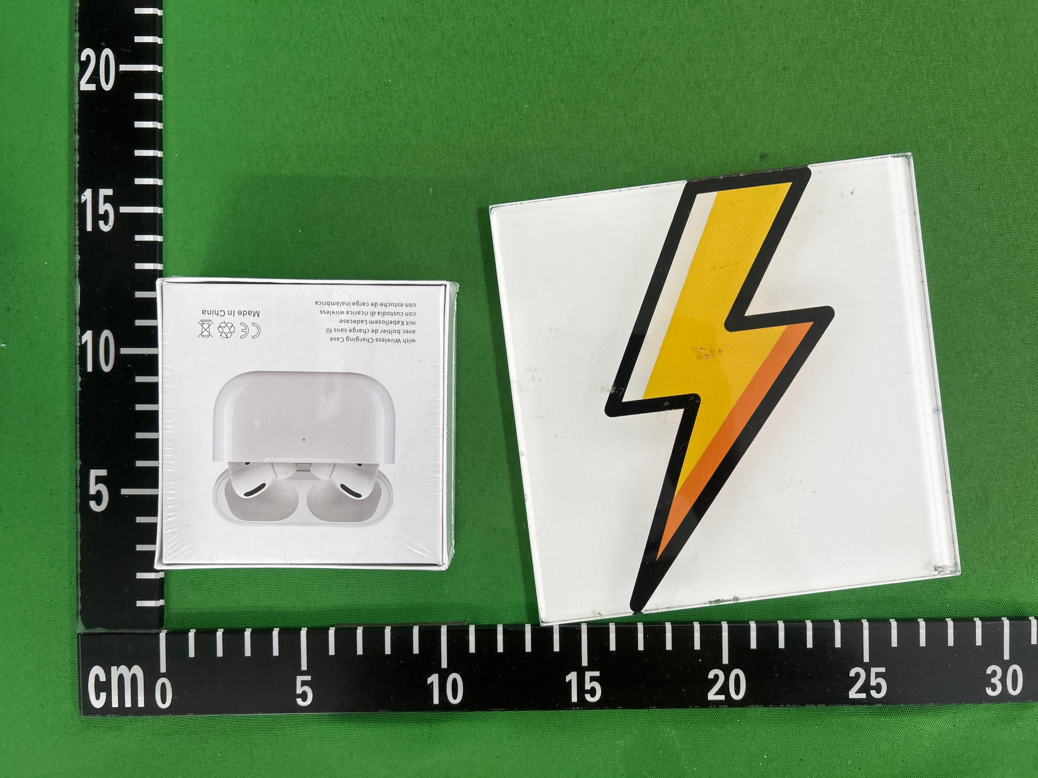 Foto QC 5 de Apple AirPods Pro White