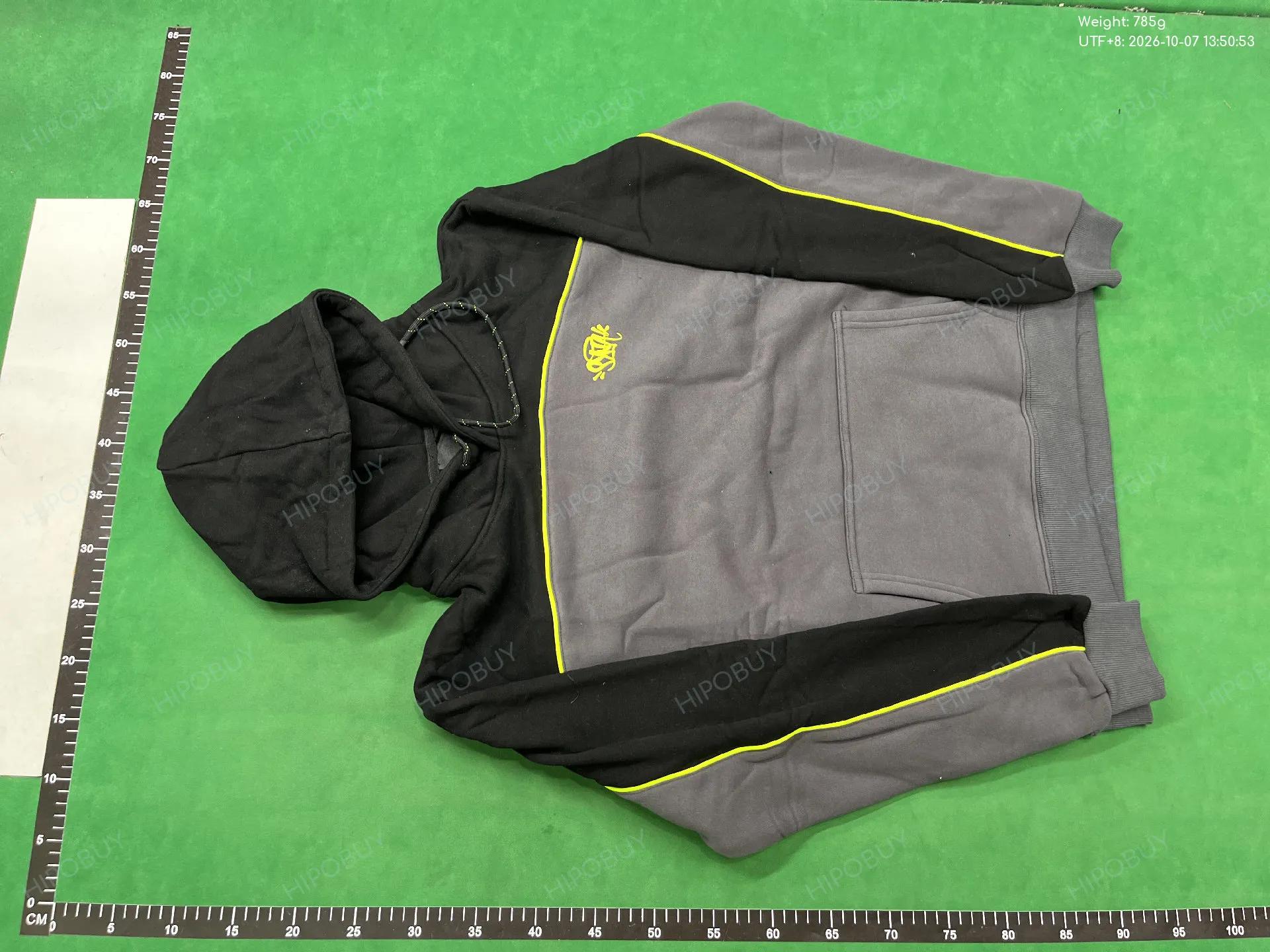Foto QC 6 de Syna World SY22 Sweat Shorts Grey Yellow