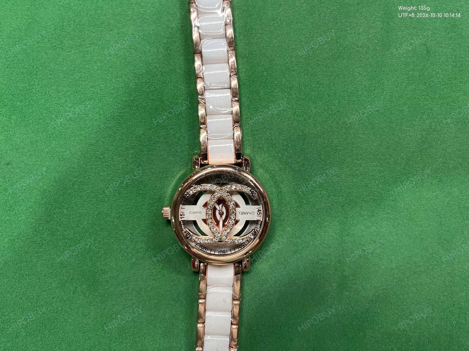 Foto QC 1 de Chanel Hollow Diamond Quartz Watch