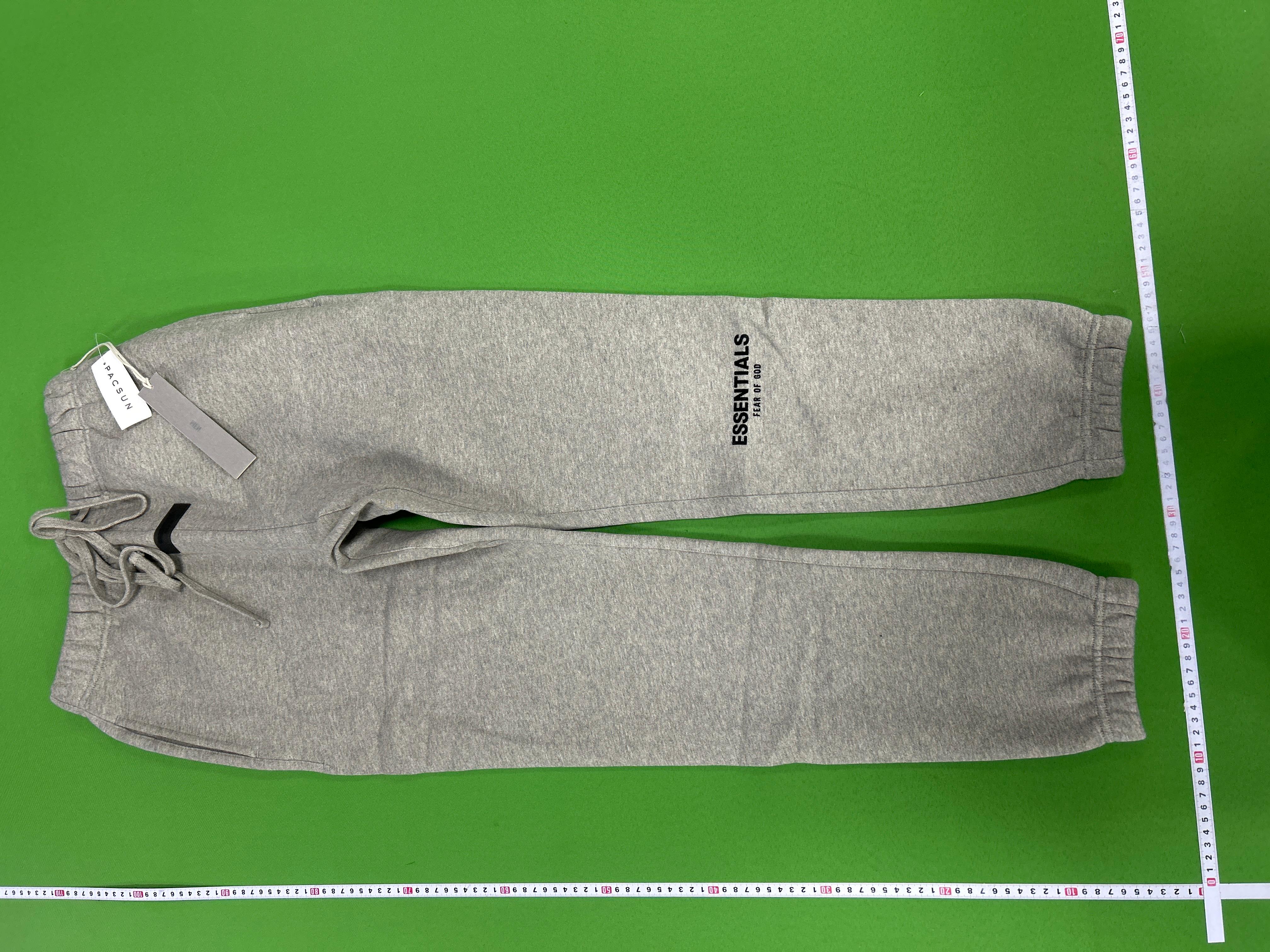 Foto QC 6 de Fear of God Essentials Kids Relaxed Sweatpants Light Oatmeal