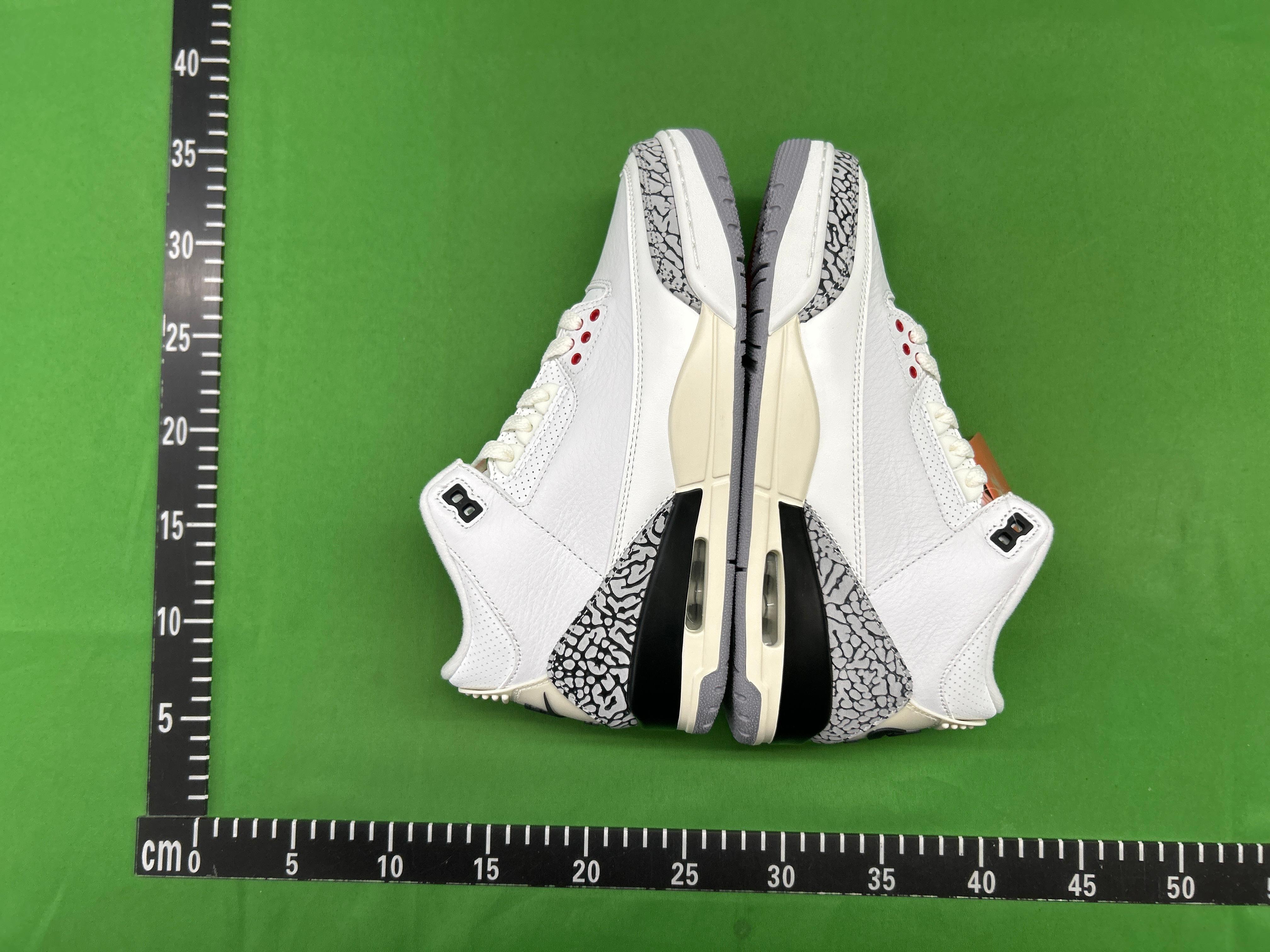 Foto QC 5 de Jordan 3 Retro Black Cat CT8532-001