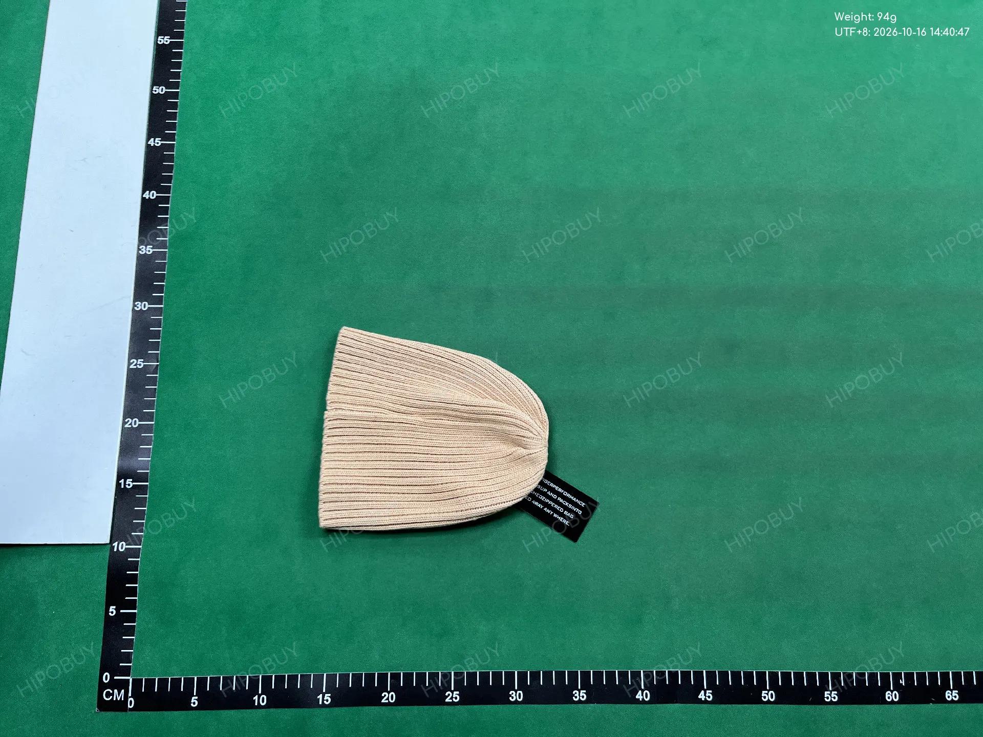 Foto QC 2 de Tommy Hilfiger Flag Logo Beanie Beige