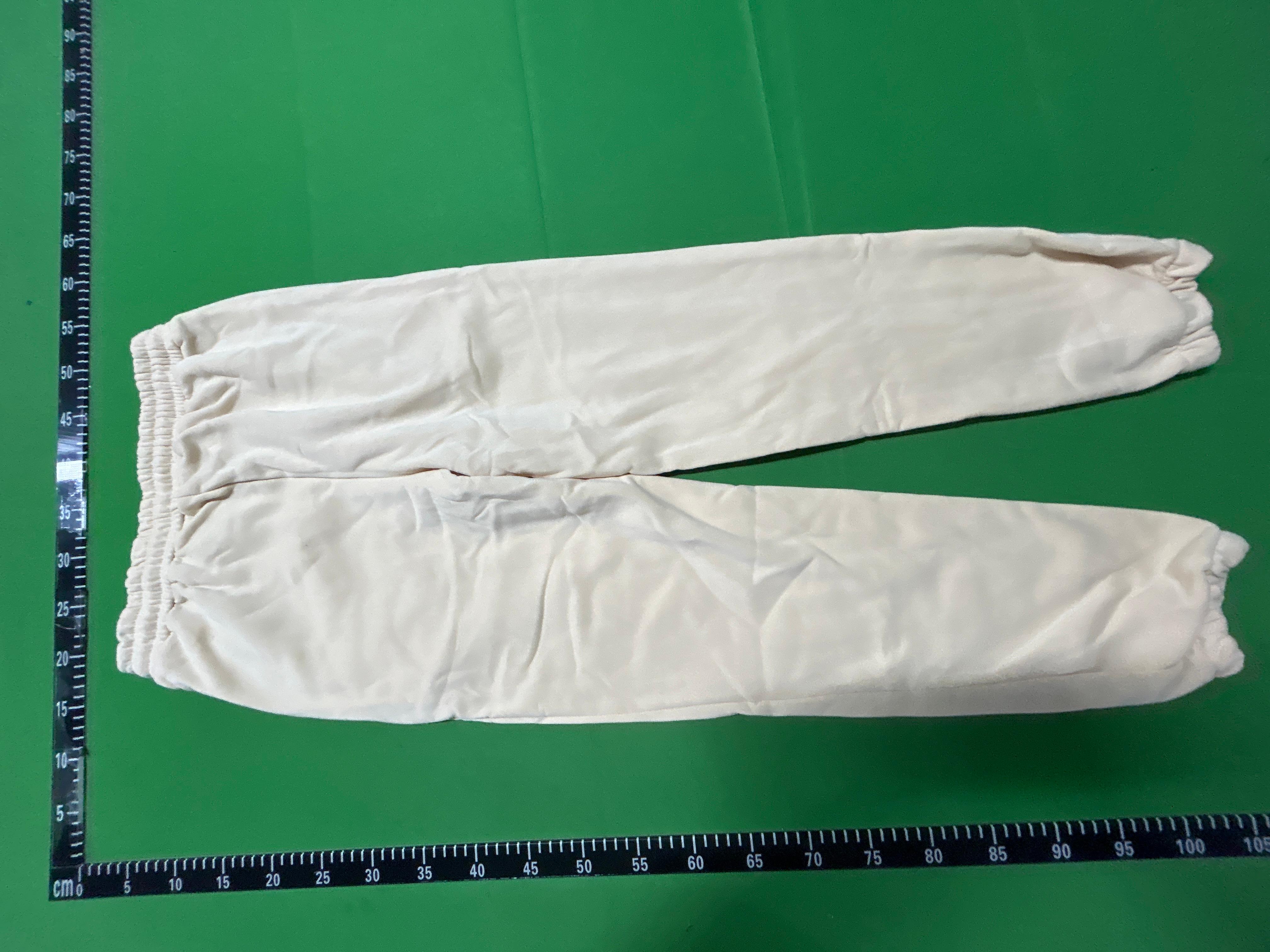 Foto QC 4 de Fear of God Essentials Essentials Hoodie Heather Oatmeal