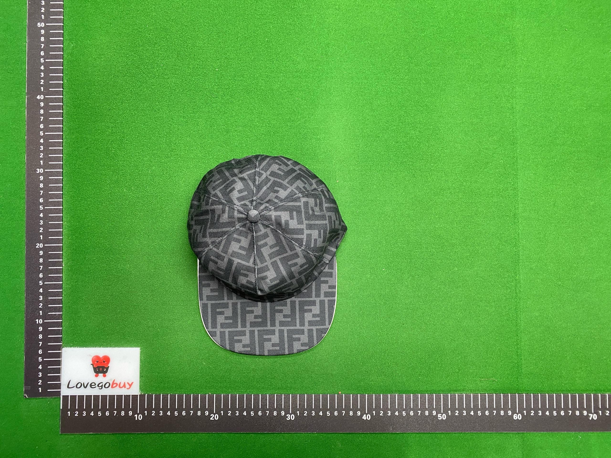 Foto QC 3 de Fendi FF Monogram Cap Black/Grey