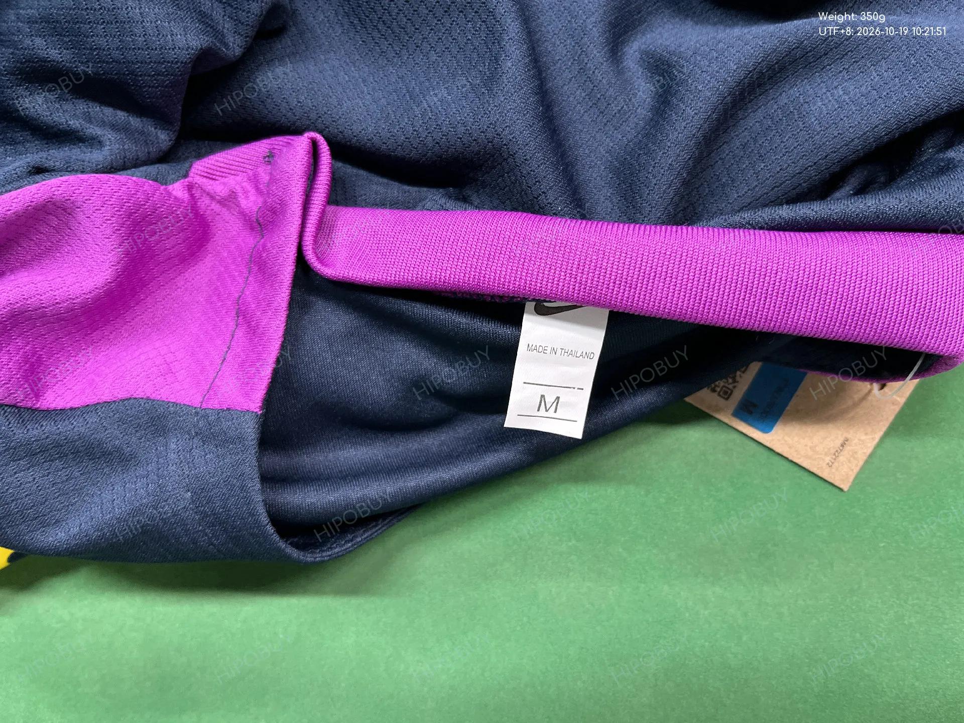 Foto QC 1 de Nike x Paris Saint-Germain 2023/24 Pre-Match Training Jersey Pink