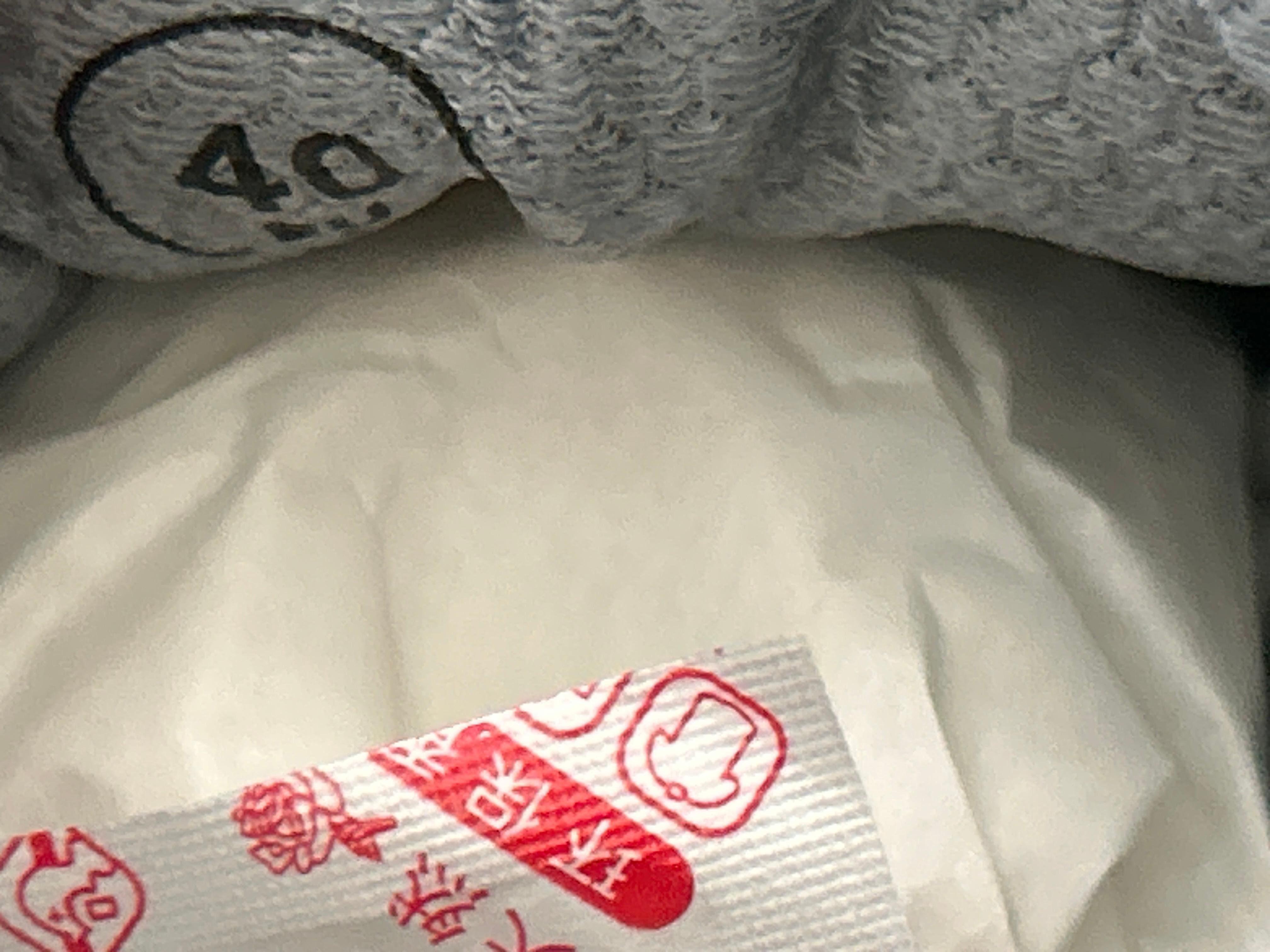 Foto QC 7 de Bottega Veneta Orbit Low Abyss Ice Egg Yolk 838373 V3MS2 4290