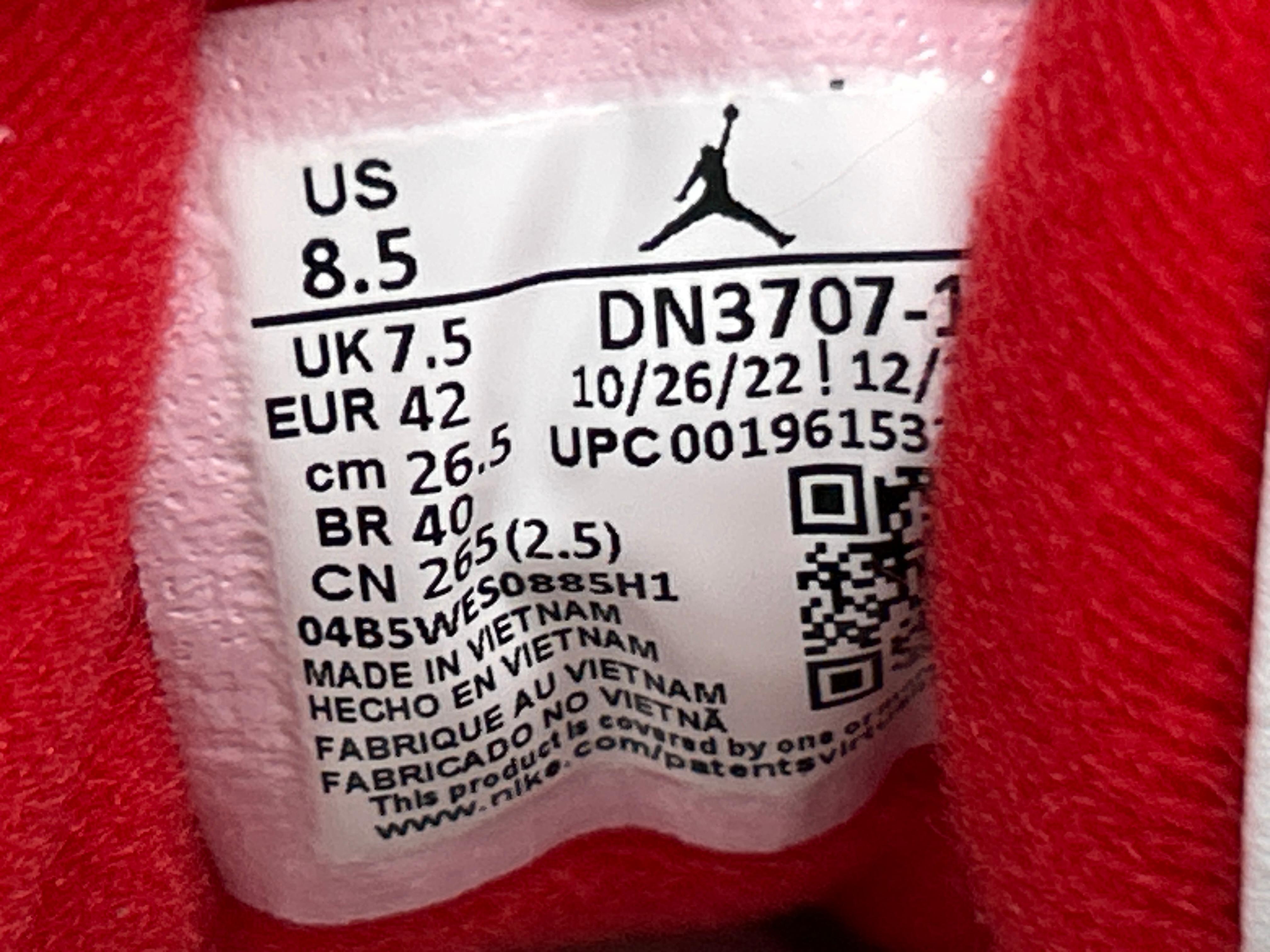 Foto QC 8 de Jordan 3 Retro Black Cat CT8532-001