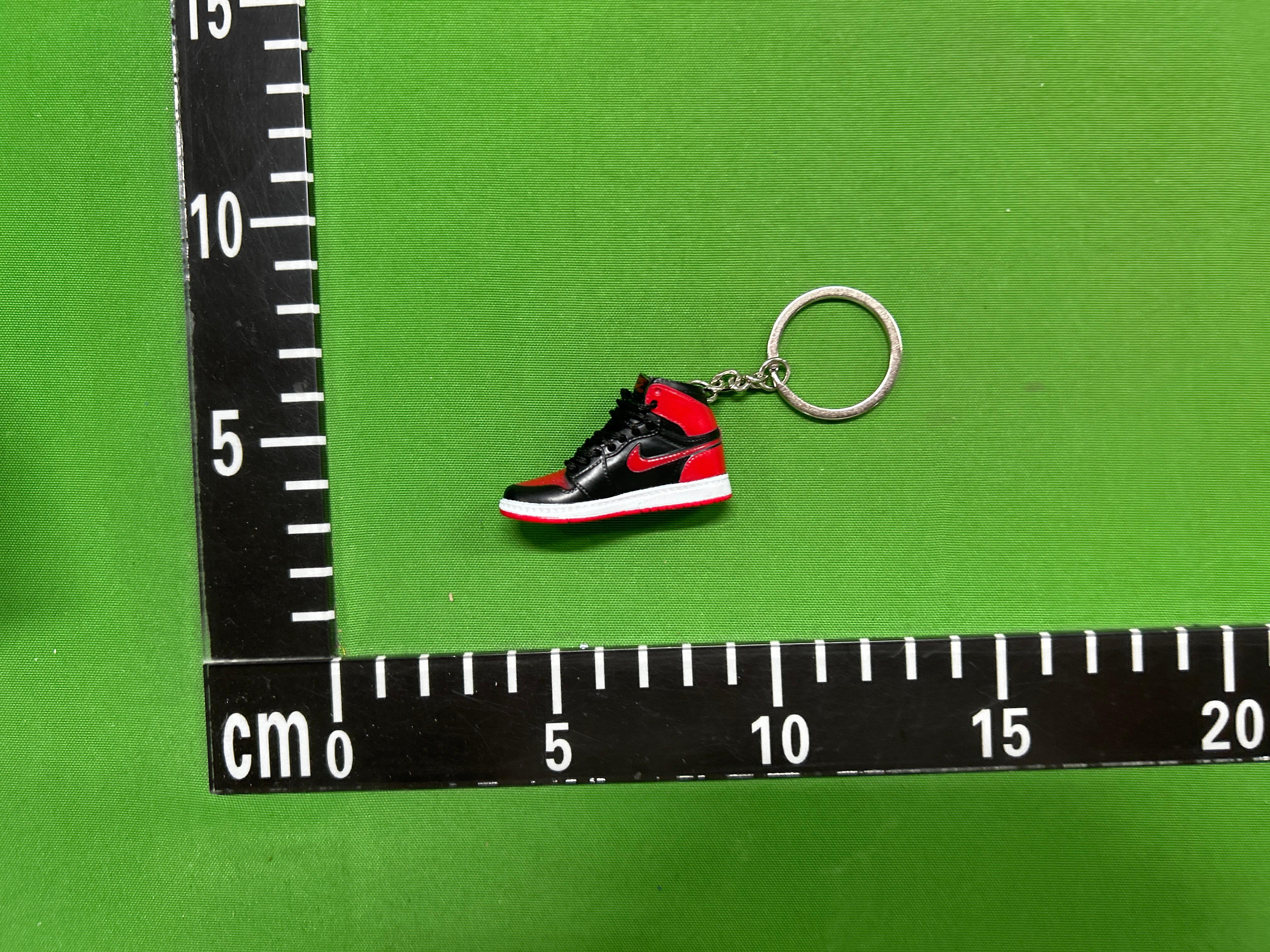 Foto QC 3 de Jordan Air Jordan 1 Keychain White Black Blue