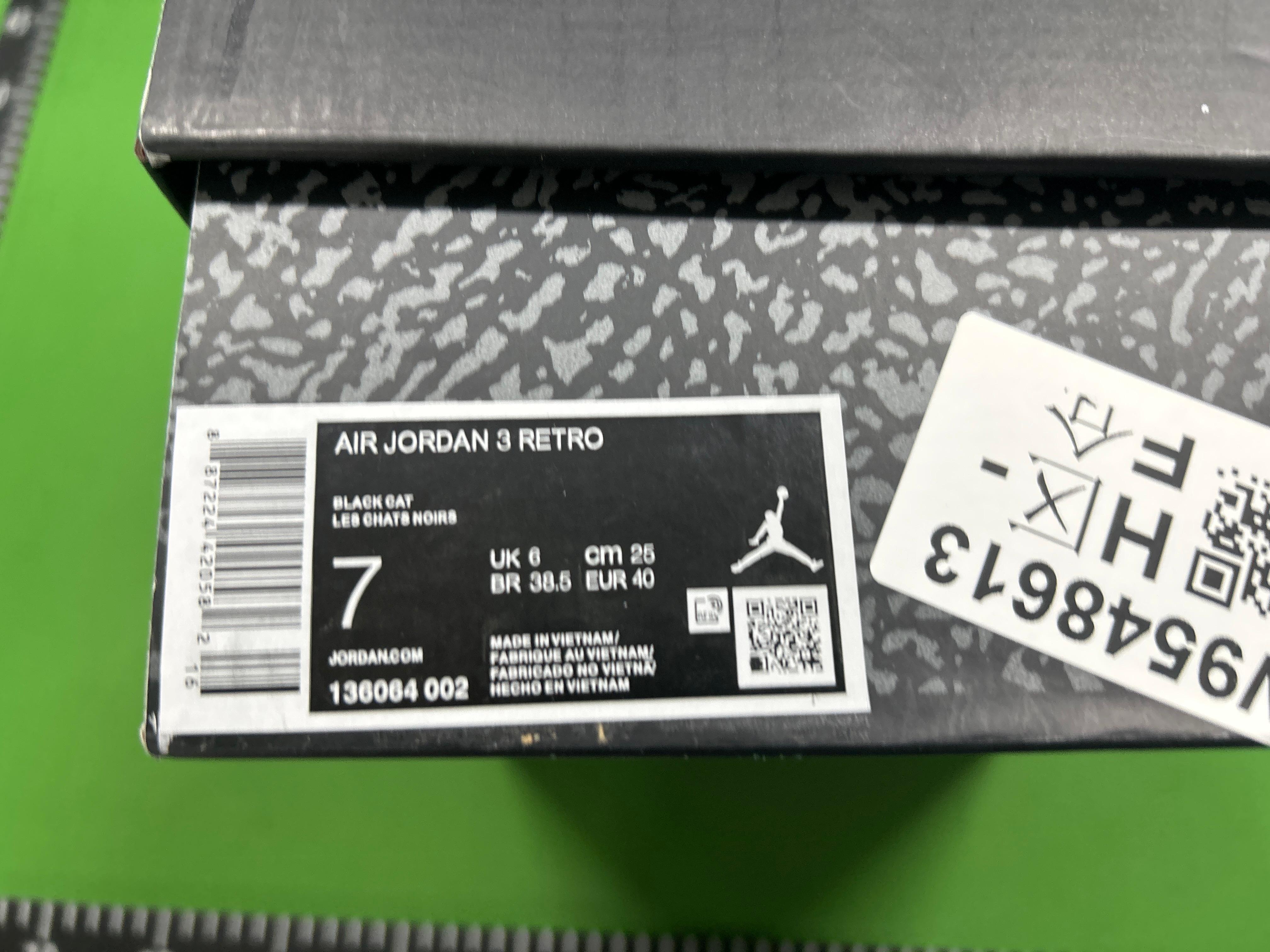 Foto QC 1 de Jordan 3 Retro Black Cat CT8532-001