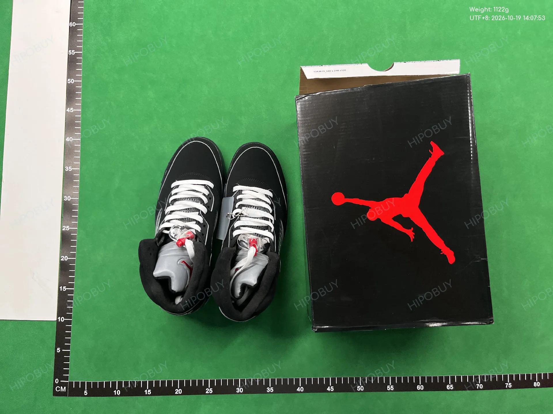 Foto QC 1 de Jordan 5 Retro Gore-Tex Off-Noir DR0092-001