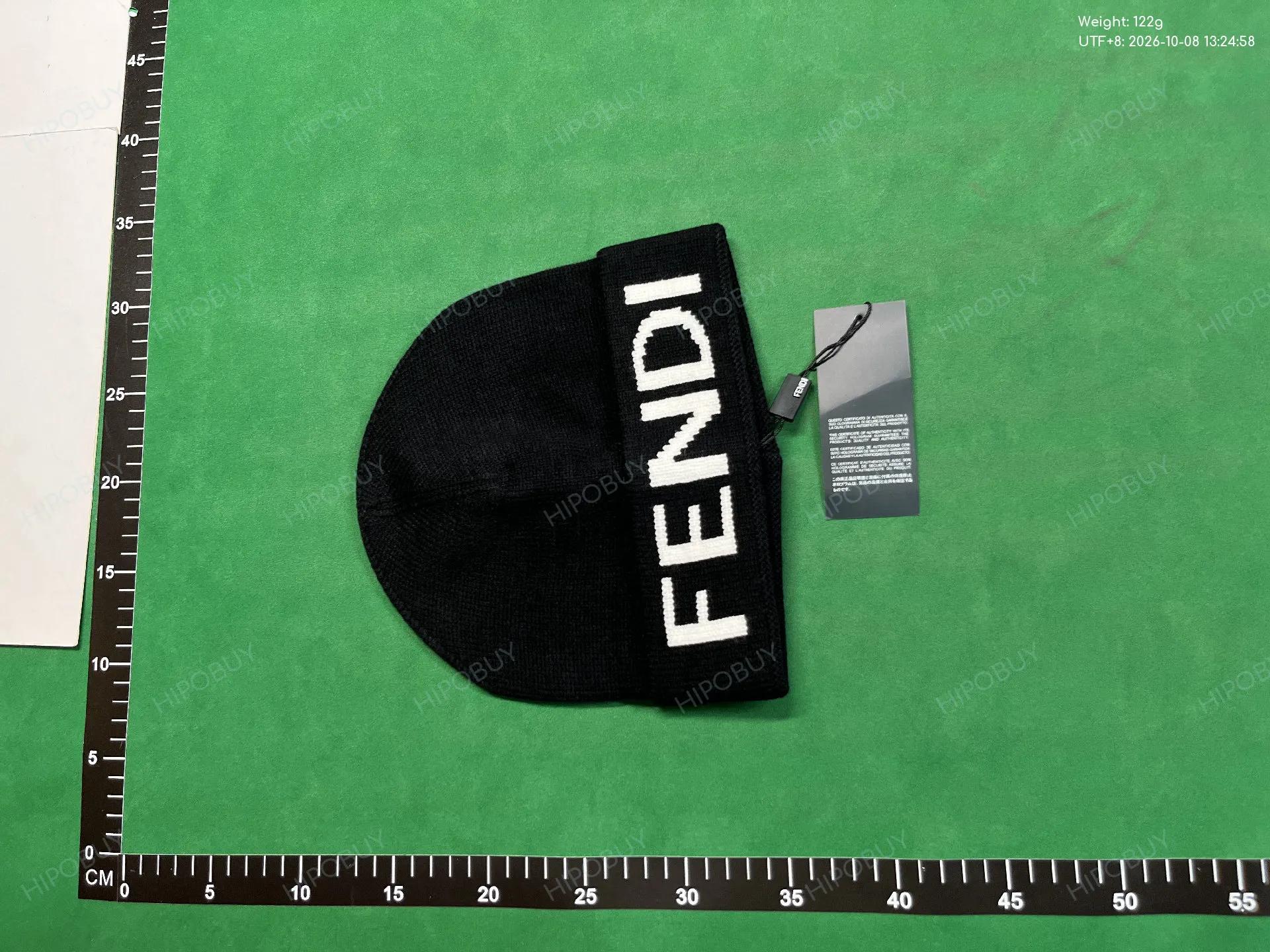 Foto QC 1 de Fendi Logo Beanie Black