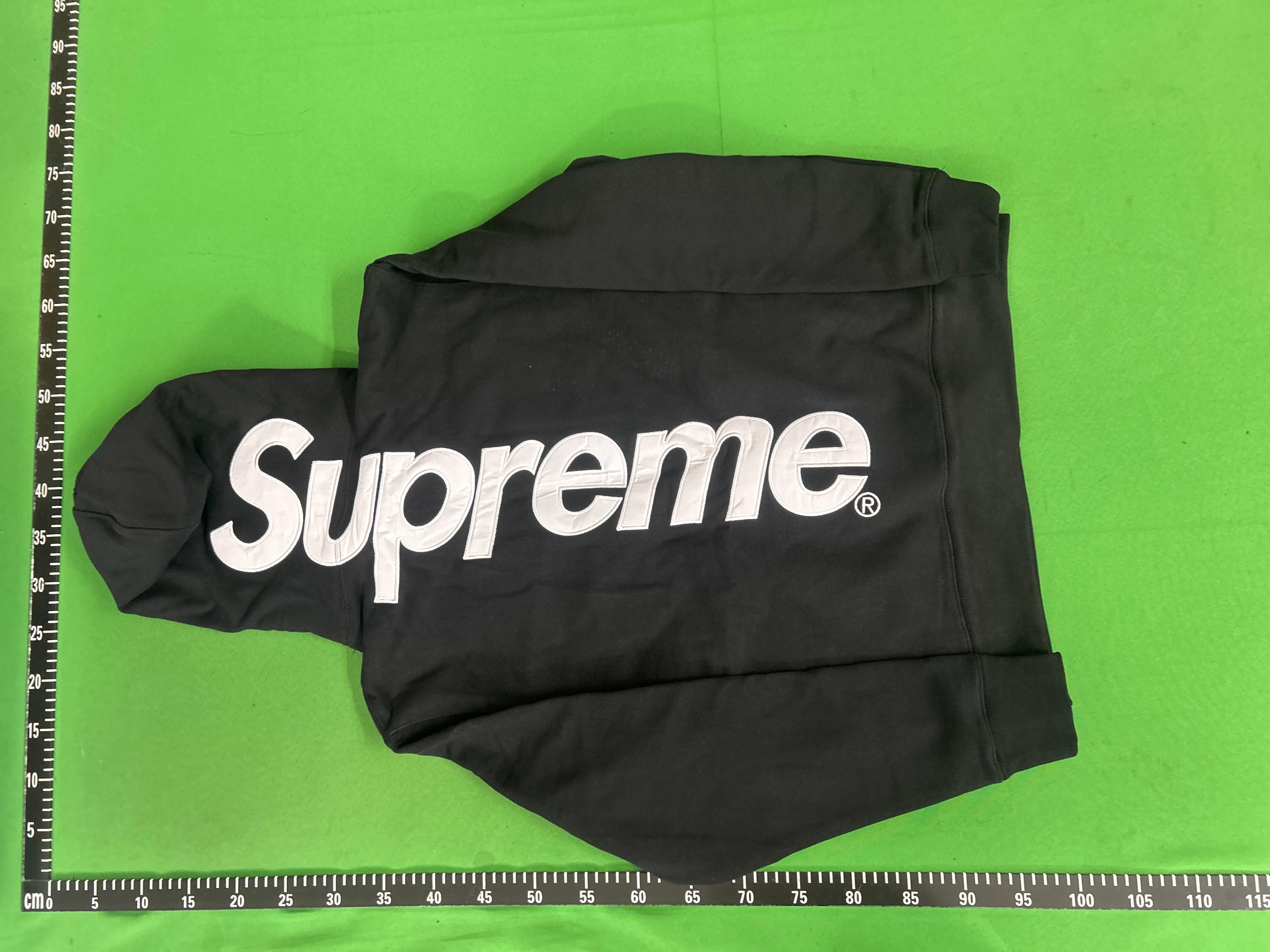 Foto QC 2 de Supreme Old English Canvas Work Jacket Black