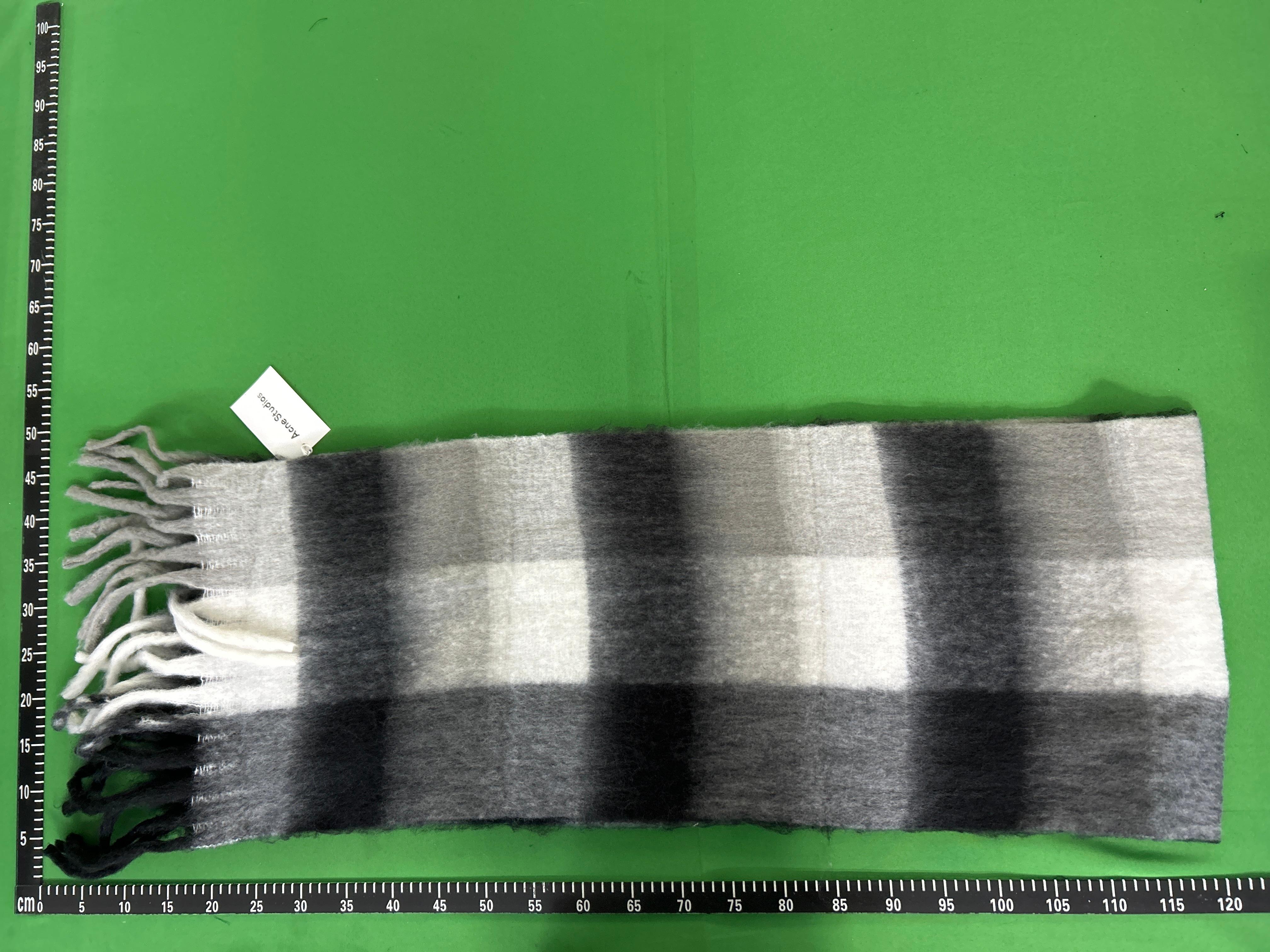 Foto QC 3 de Acne Studios Mohair Checked Scarf Chestnut brown/yellow/green