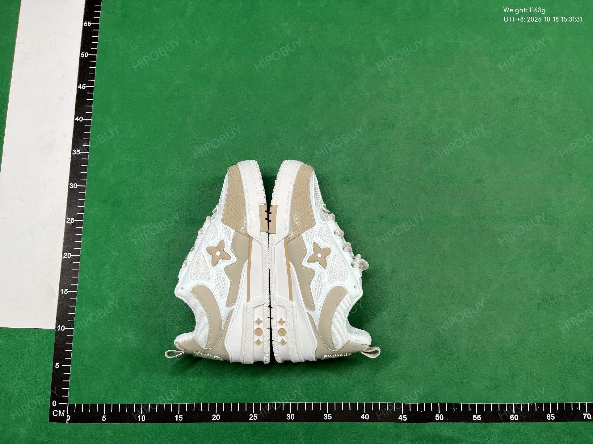 Foto QC 5 de Louis Vuitton LV Skate Grained Leather Low Monogram Flower Blue