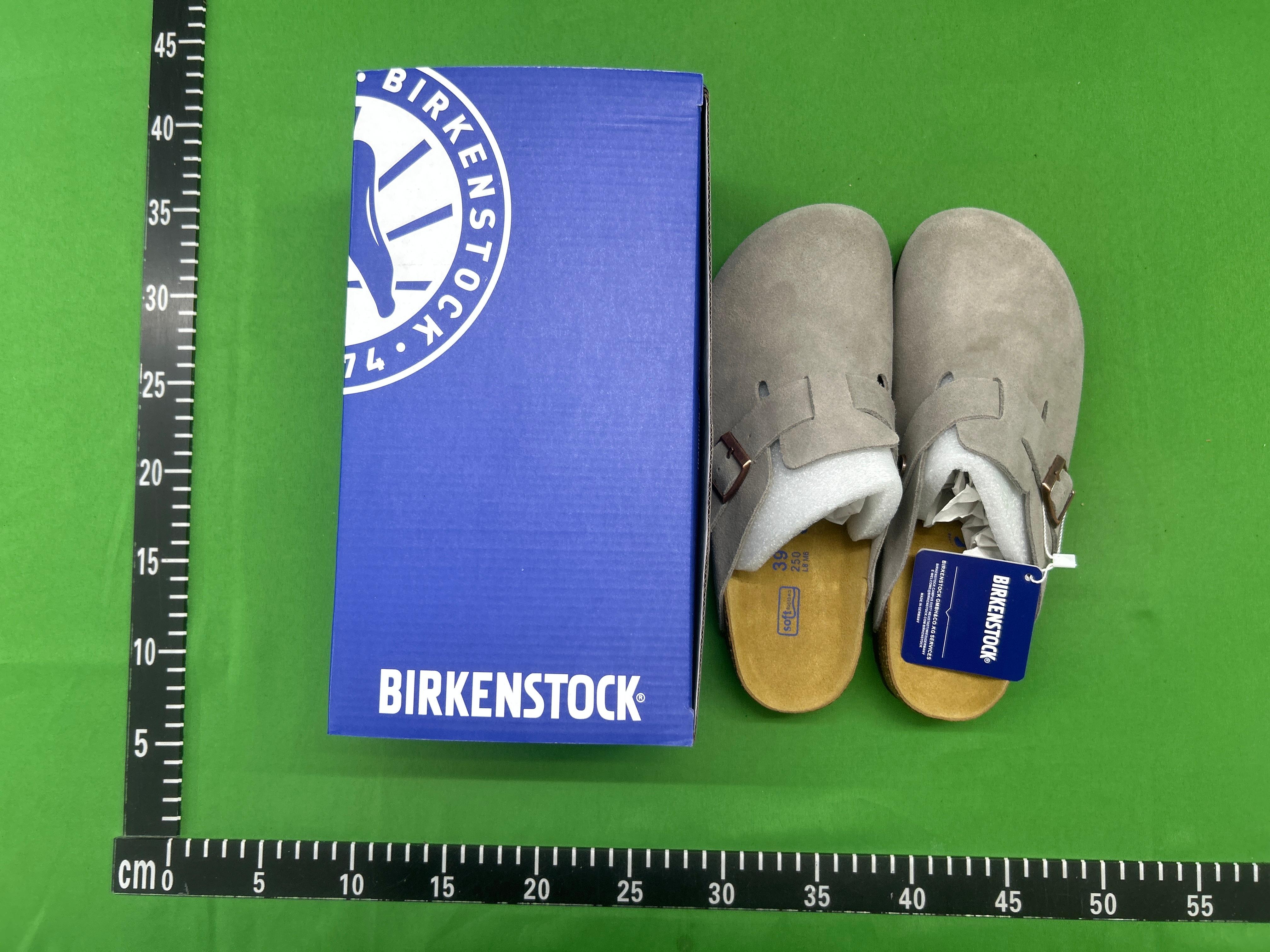 Foto QC 6 de Birkenstock Boston Suede Soft Footbed Clogs Olive Green