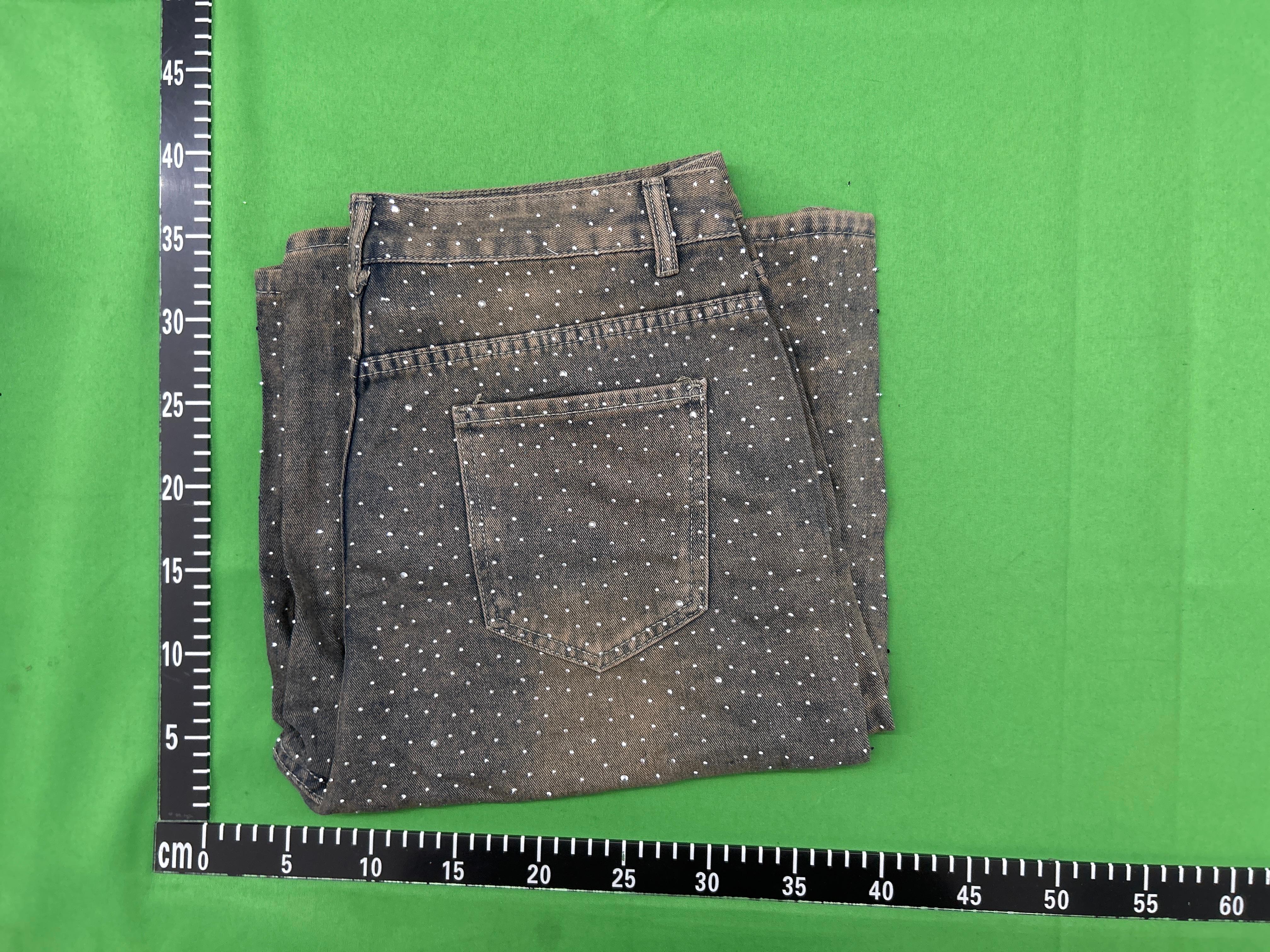 Foto QC 5 de Vale Sports Division Valley Denim Shorts Patchwork Studded Black
