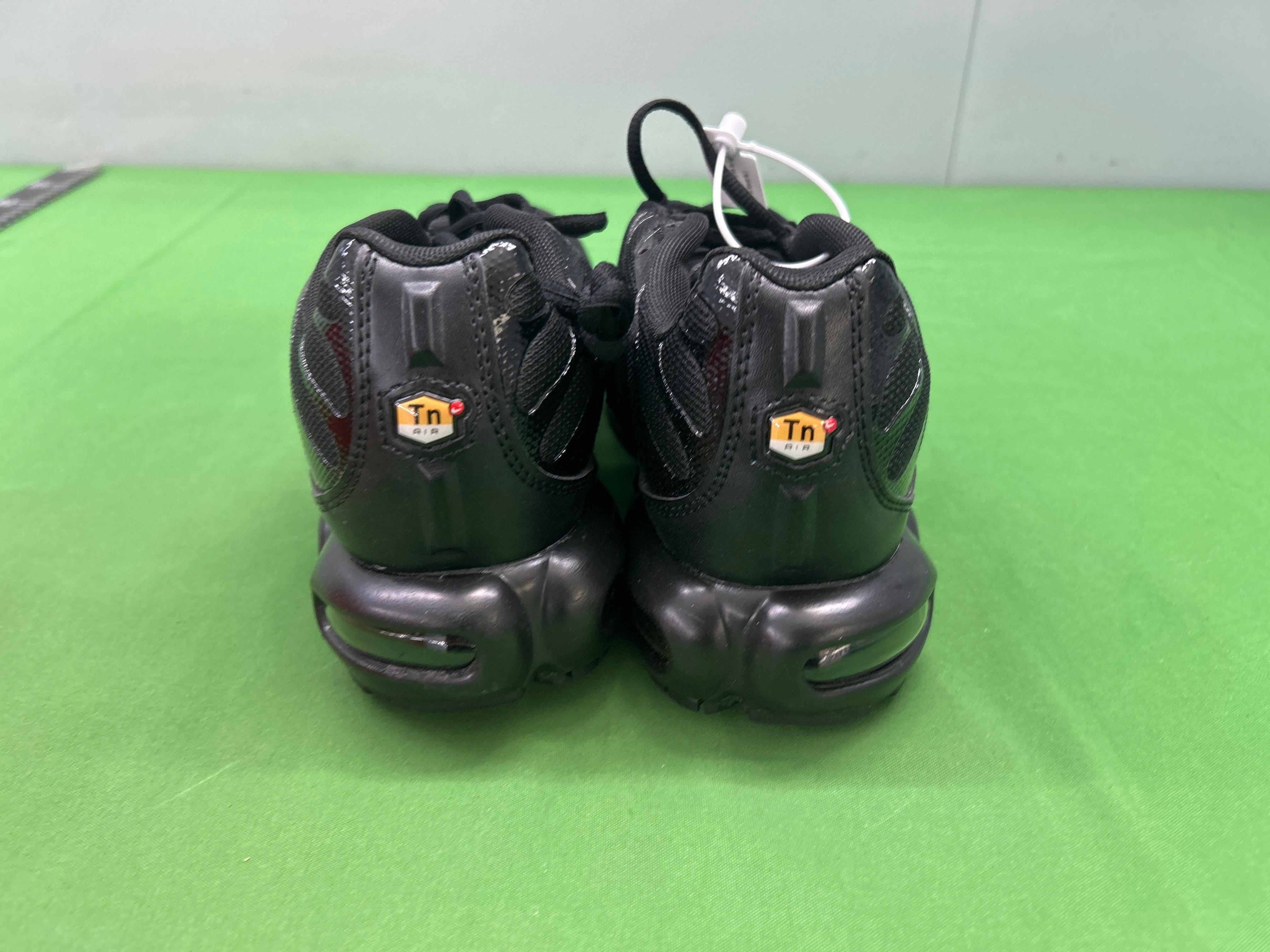 Foto QC 3 de Nike Air Max Plus TN Triple Black