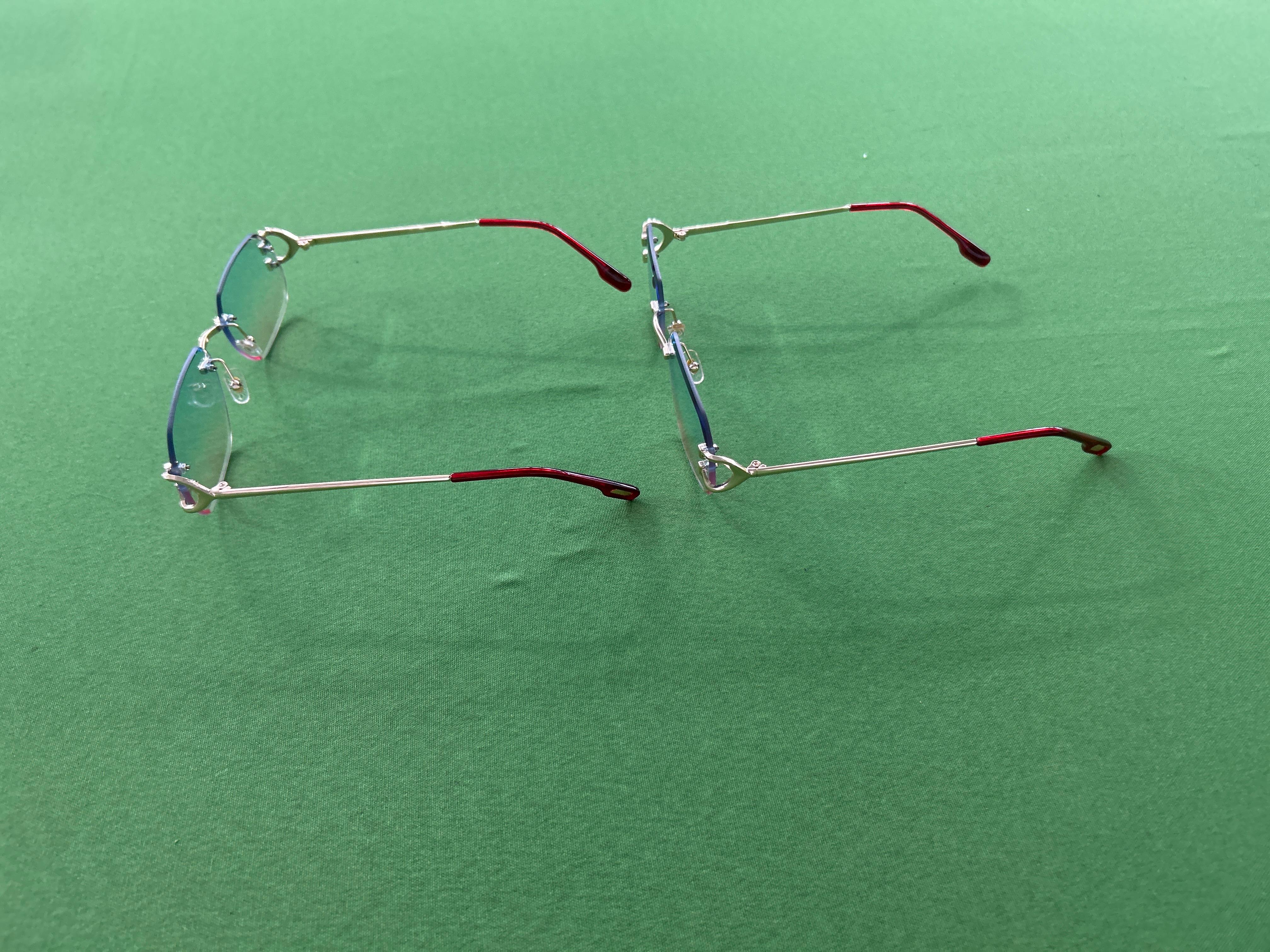 Foto QC 1 de Cartier Signature C de Cartier Rimless Geometric-Frame Metal Eyeglasses Gold Clear (CT0344O-001)