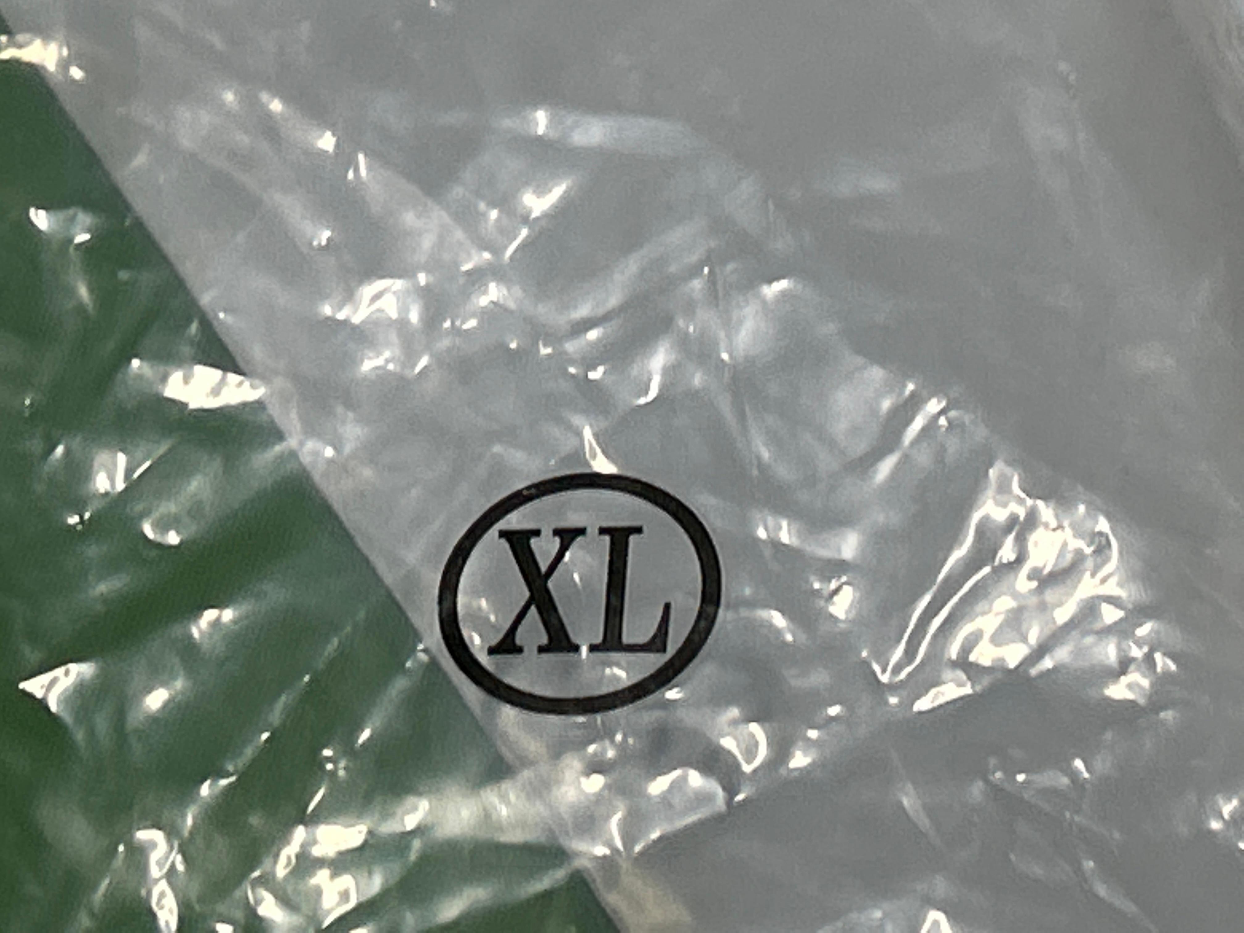 Foto QC 6 de Celine Zip-Up Jacket Logo Hood Grey