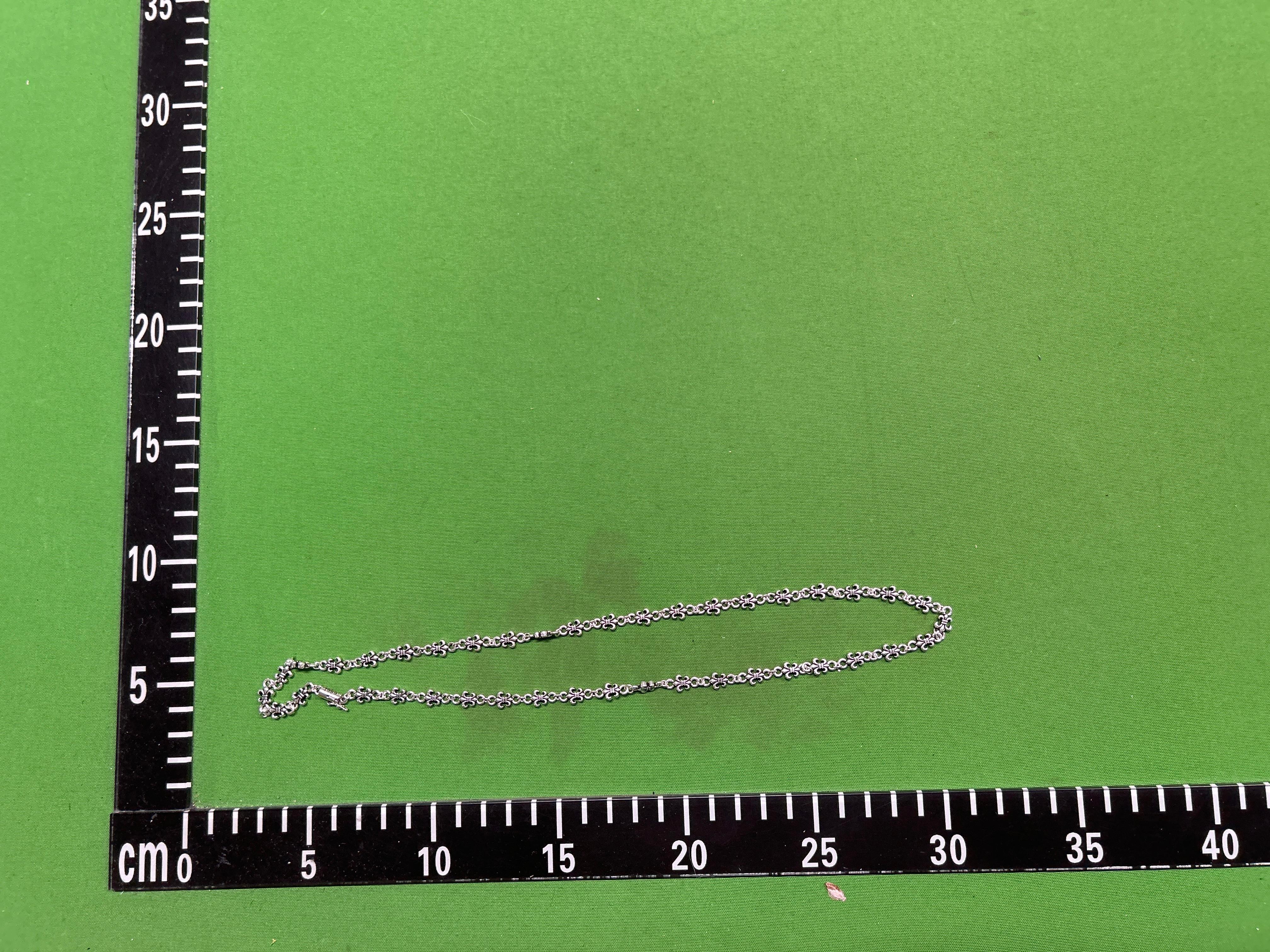 Foto QC 1 de Chrome Hearts Cross Pendant Necklace Metal Silver