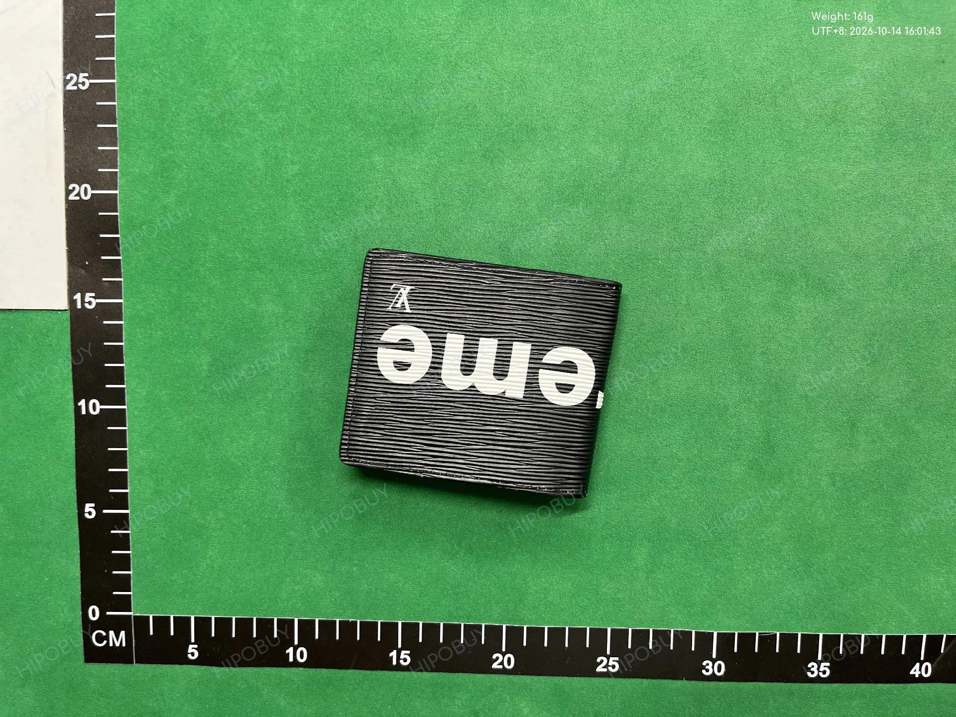 Foto QC 5 de Louis Vuitton x Supreme Slender Wallet Epi Leather Red