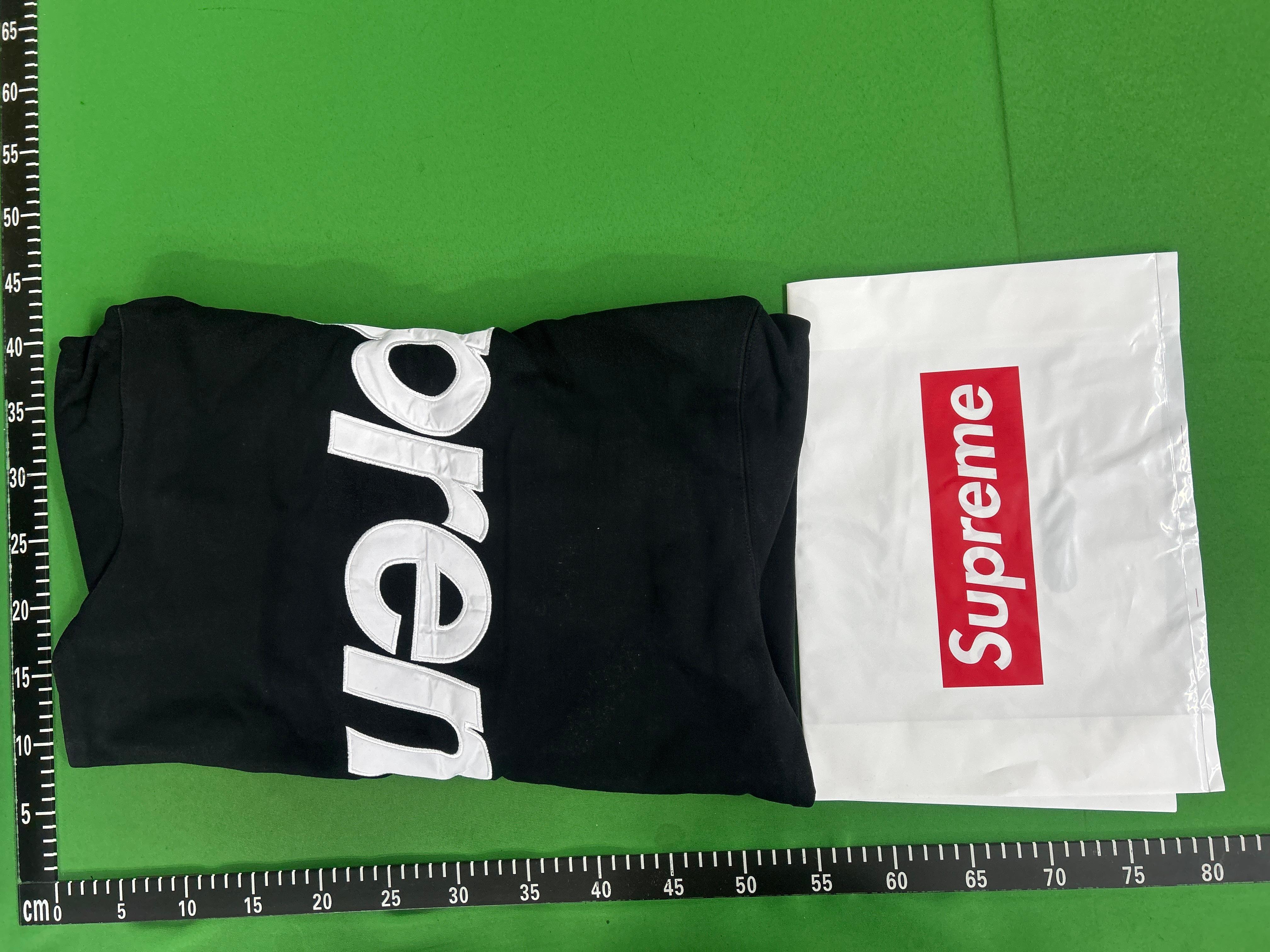 Foto QC 1 de Supreme Old English Canvas Work Jacket Black