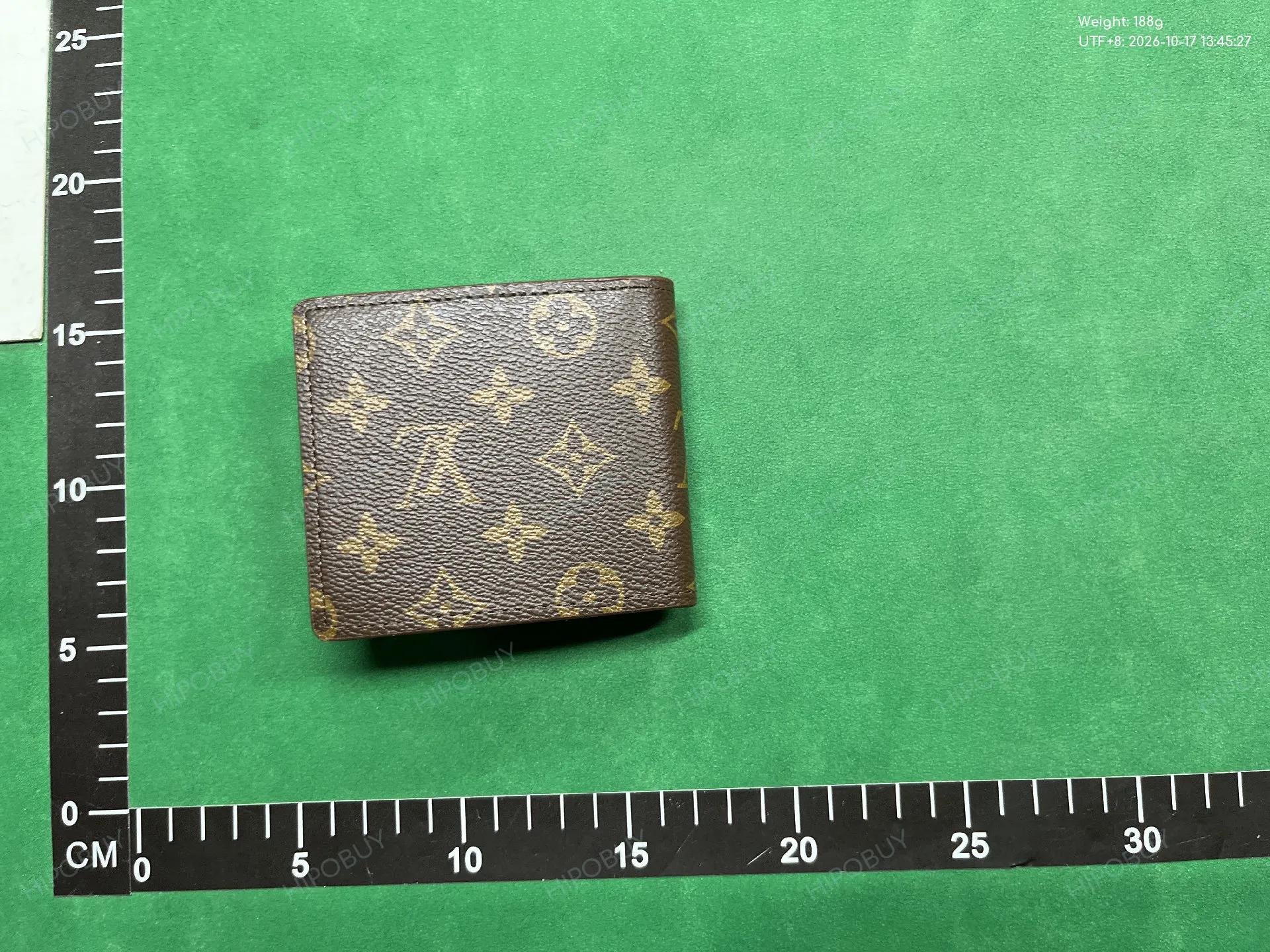Foto QC 4 de Louis Vuitton Multiple Wallet Monogram Shadow Black