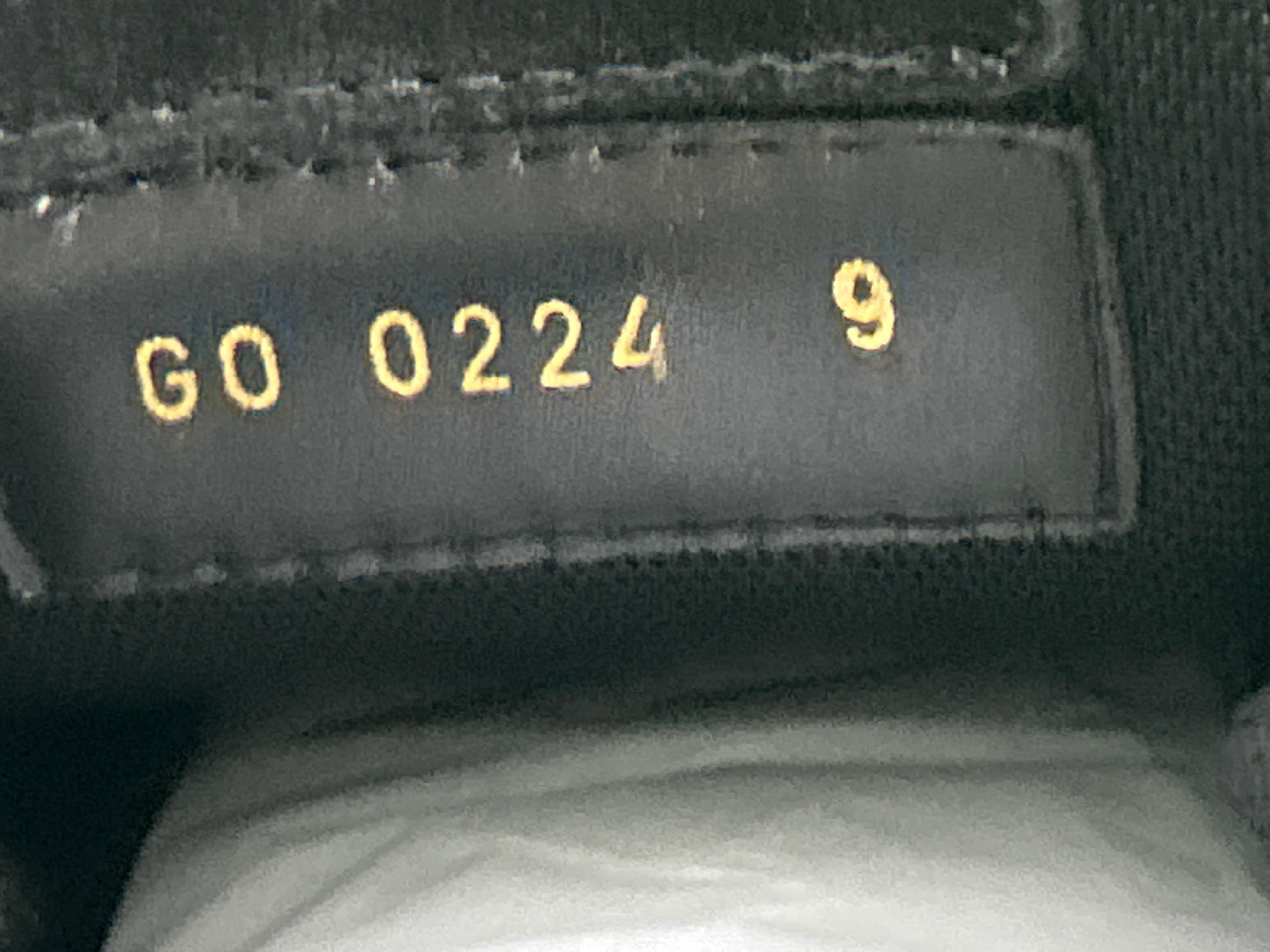 Foto QC 8 de Louis Vuitton LV Skate Sneaker Black Swarovski Monogram 1ABMHV