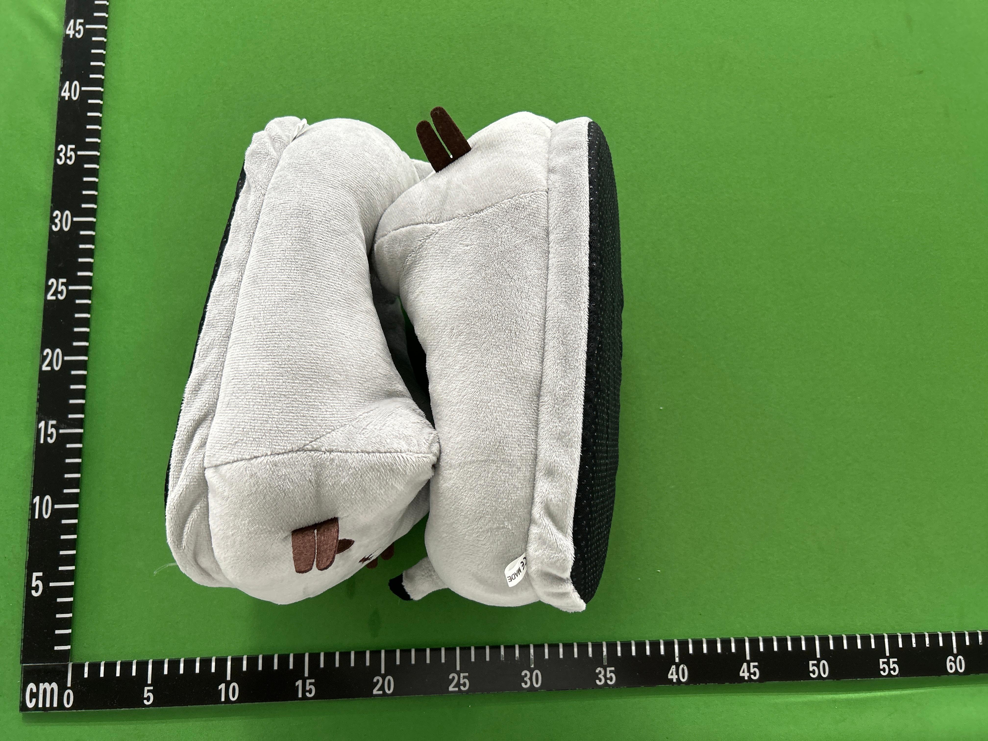 Foto QC 4 de Super Mario Piranha Plant Plush Slippers Red/Green