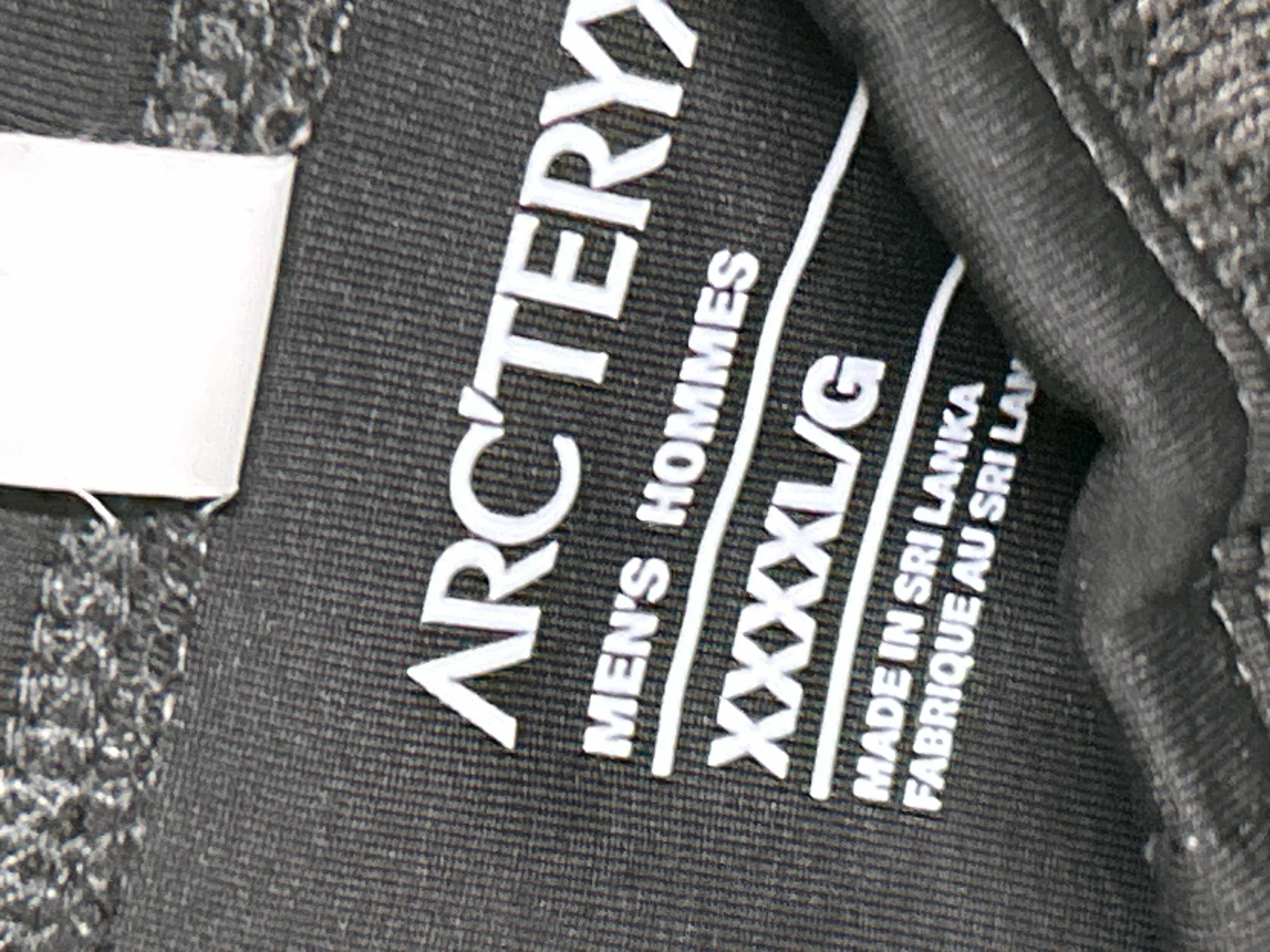 Foto QC 2 de Unbranded Fleece Jacket Dark Grey